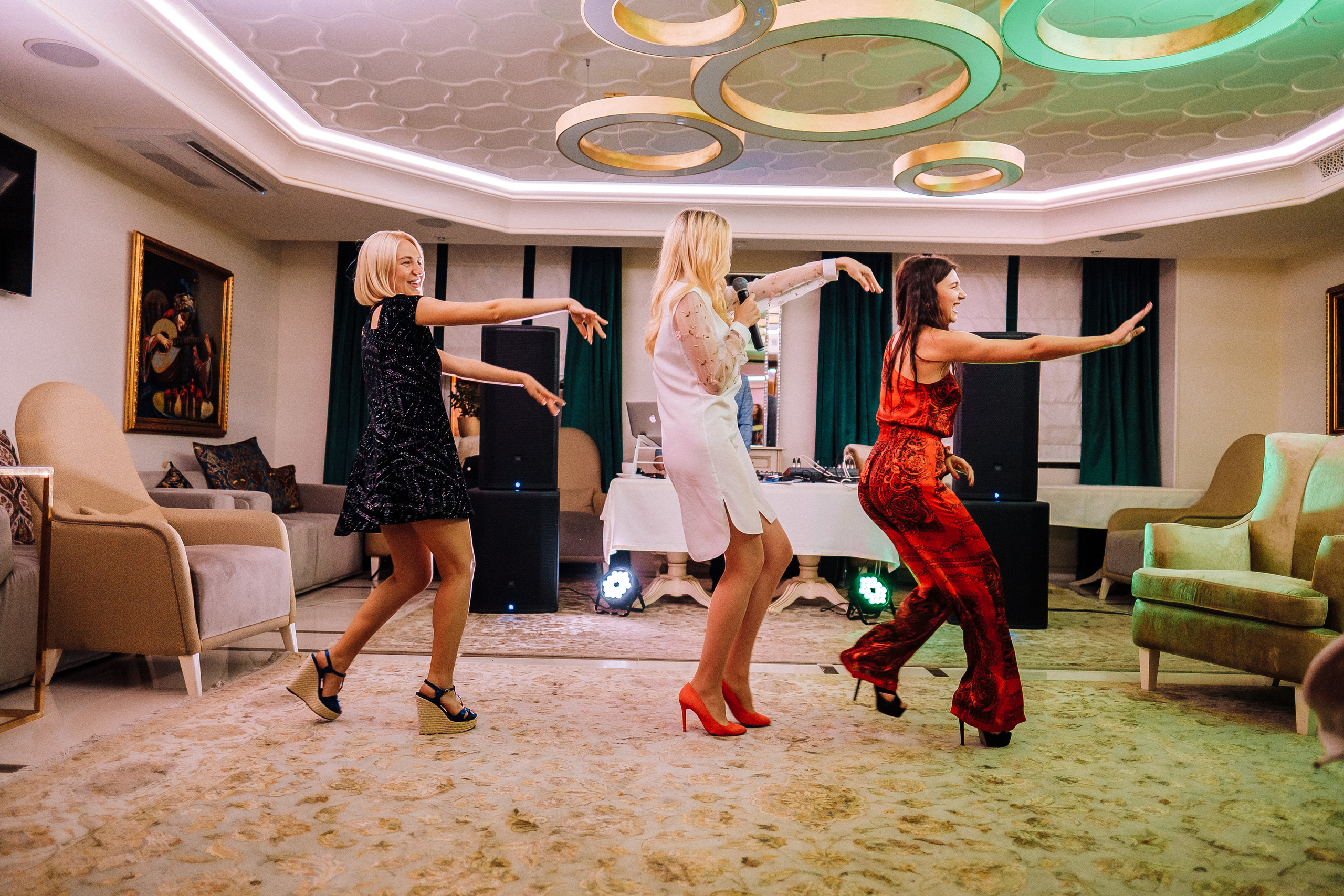 Happy Birthday DaSha. Ivan Skufinsky — wedding and family photographer in Vancouver