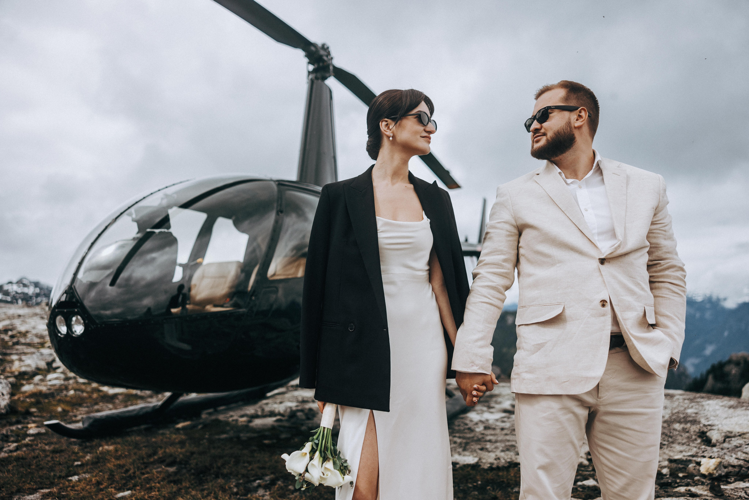 Sky-High Love: Stunning Vancouver Mountain Wedding Shoot by Helicopter. Ivan Skufinsky — wedding and family photographer in Vancouver