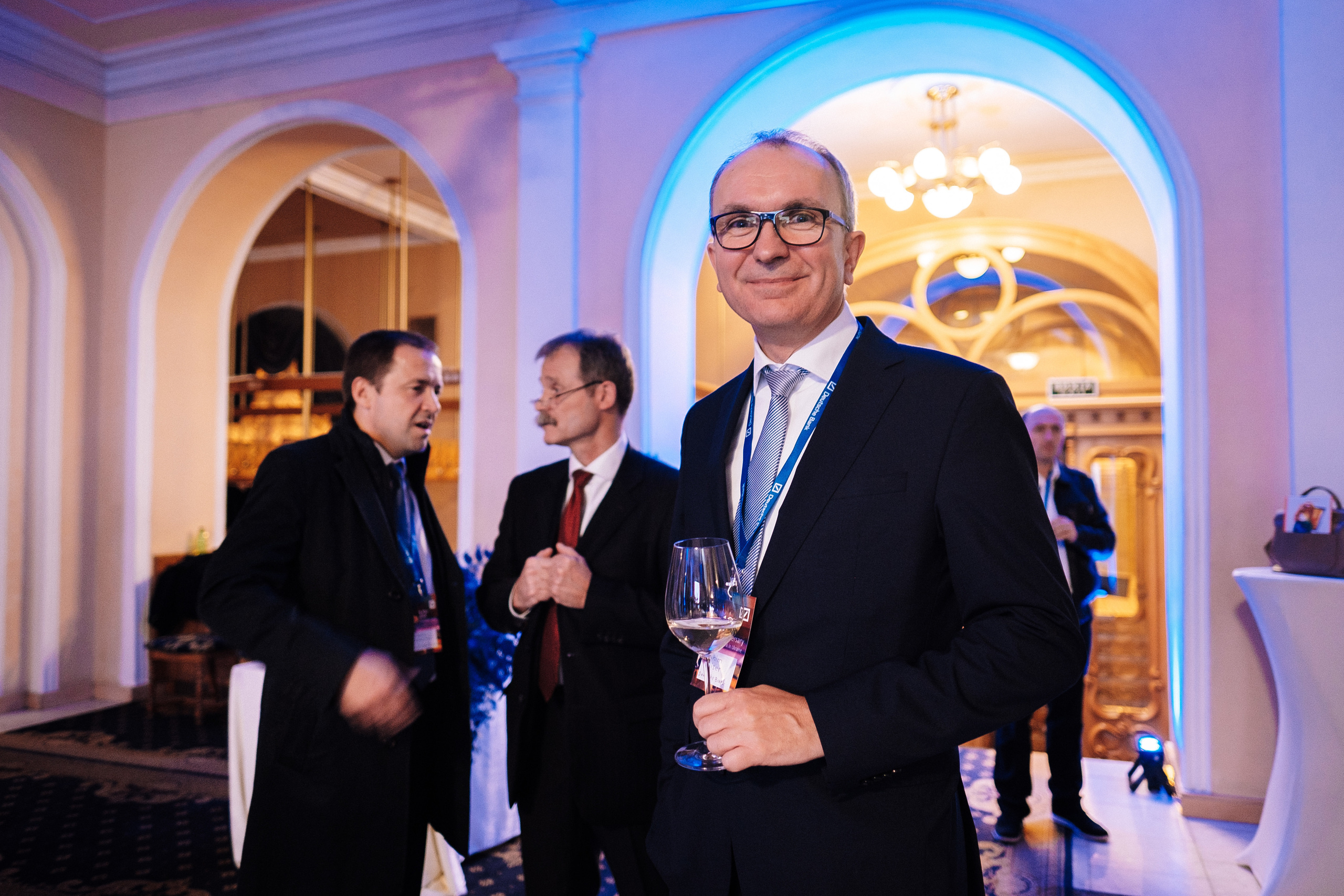 Deutsche Bank 10 years in Ukraine. Ivan Skufinsky — wedding and family photographer in Vancouver