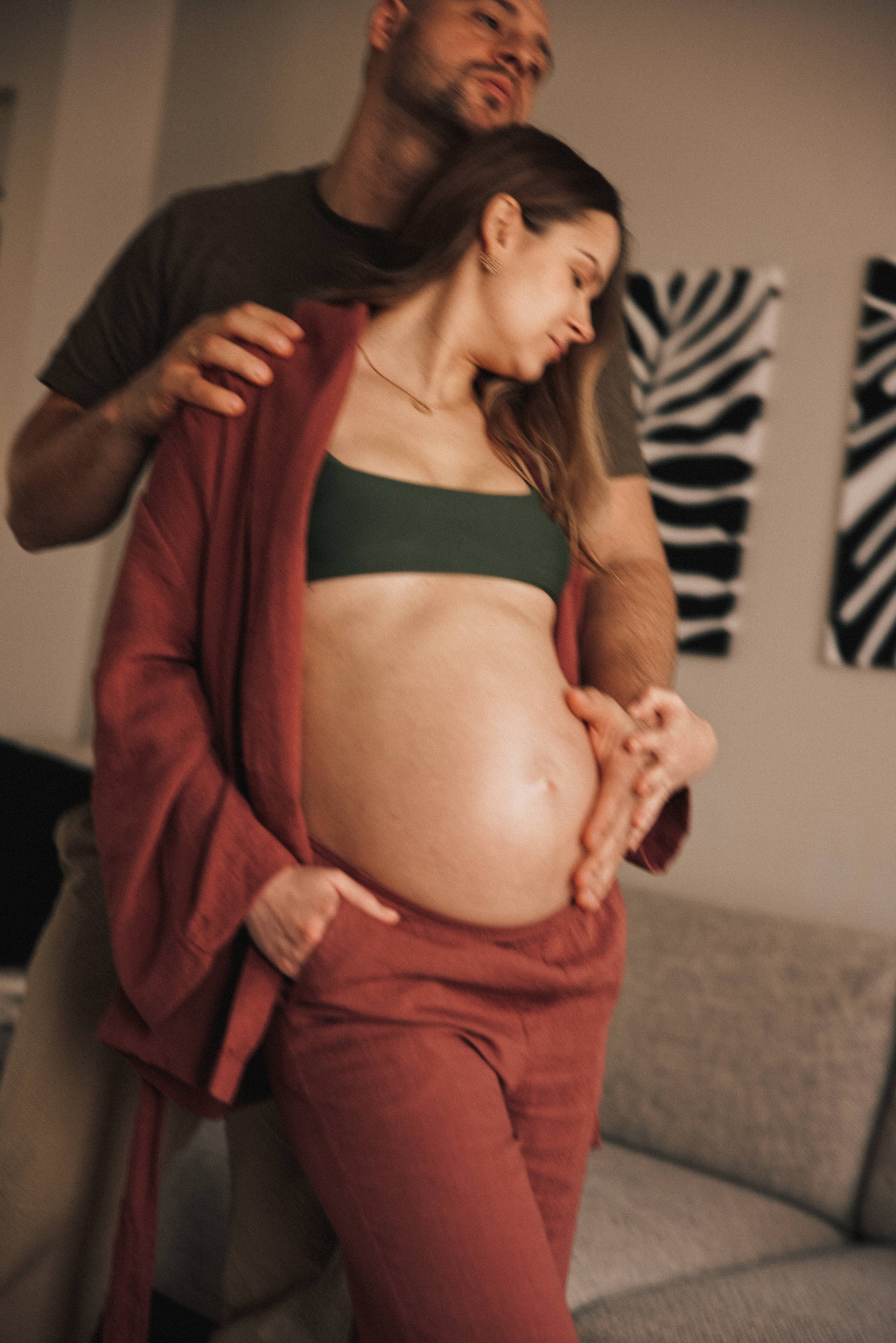 Pregnancy Home Story Vancouver. Ivan Skufinsky — wedding and family photographer in Vancouver