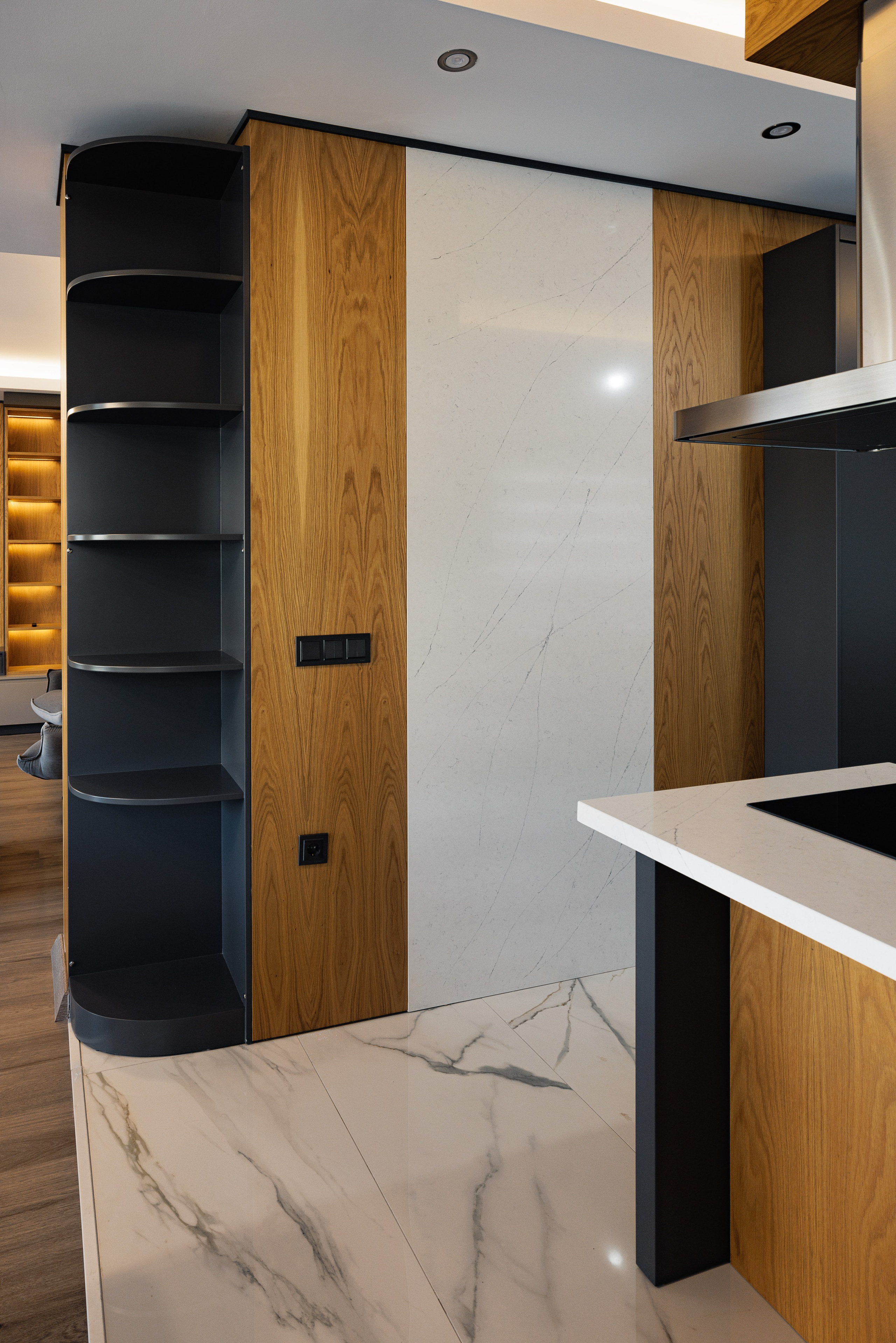 Real estate photographer in Vancouver Burnaby Richmond. Ivan Skufinsky — wedding and family photographer in Vancouver