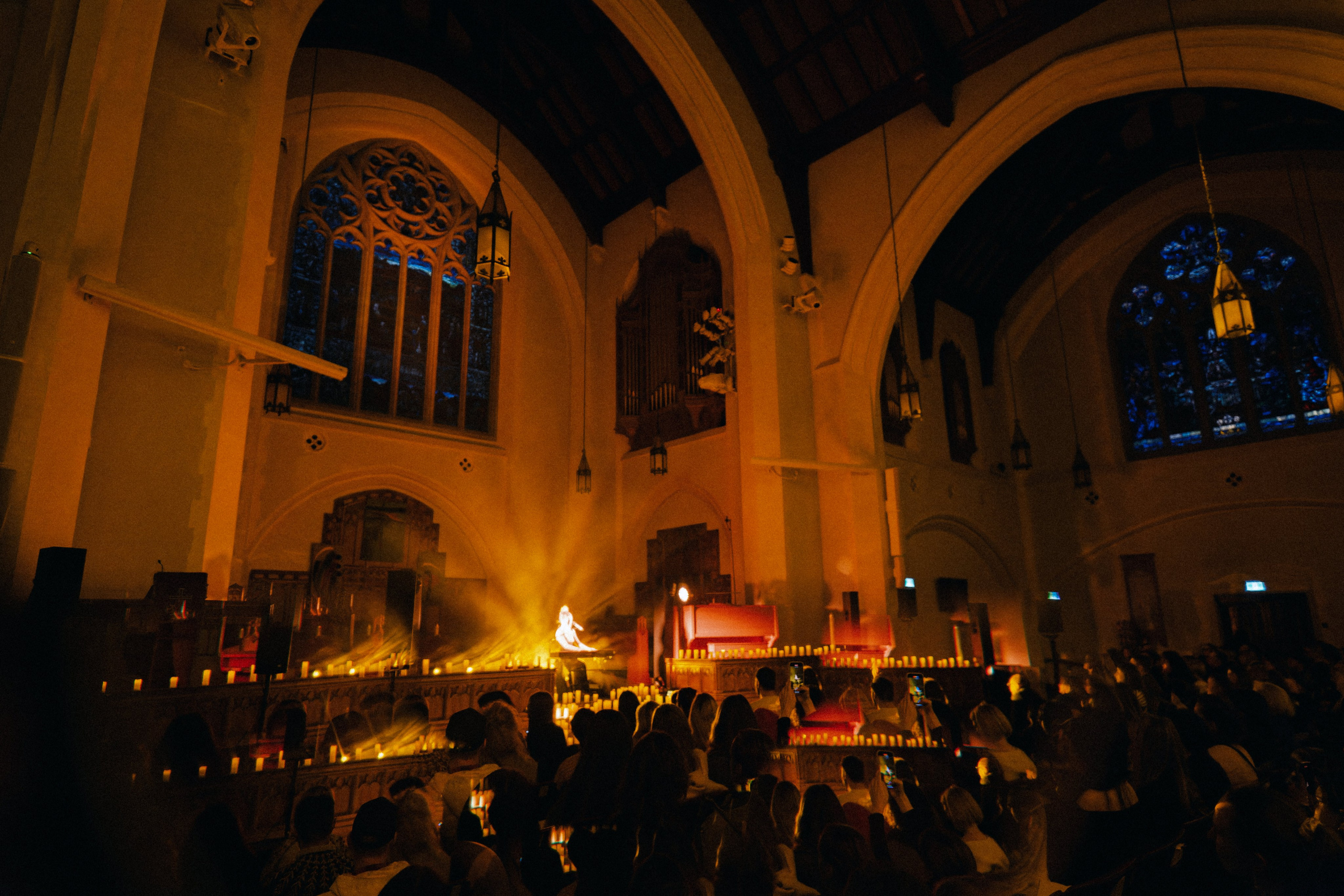 Live concert photography from Vivienne Mort in Vancouver 2025. Ivan Skufinsky — wedding and family photographer in Vancouver