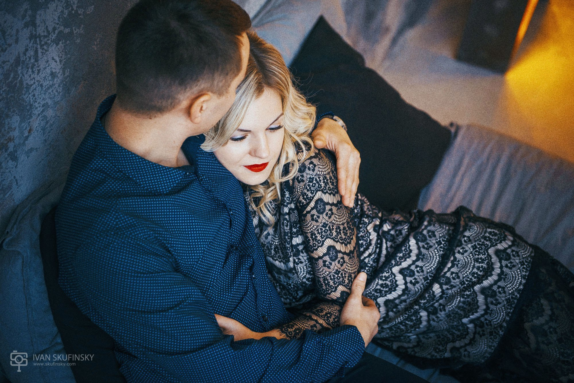 Фотосессия love story в студии. Ivan Skufinsky — wedding and family photographer in Vancouver