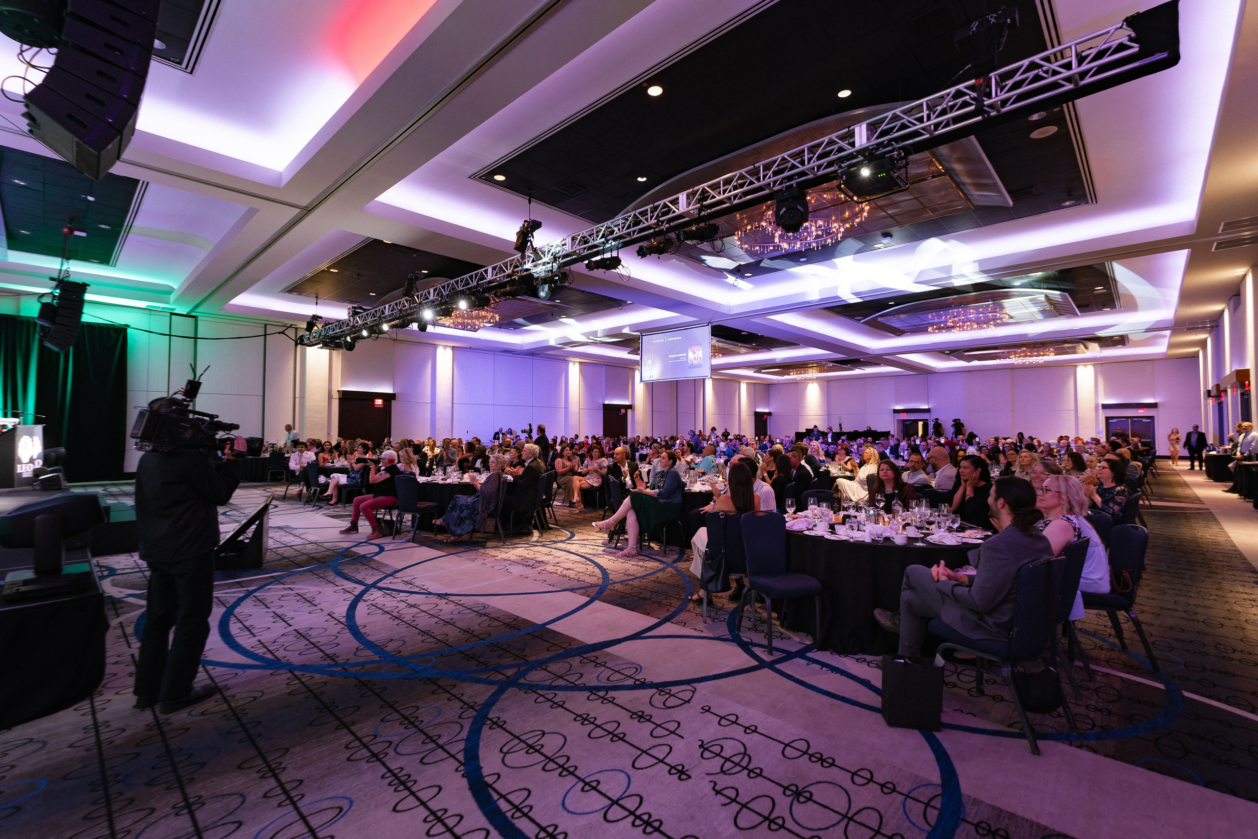 Event photographer in Vancouver Burnaby BC. Ivan Skufinsky — wedding and family photographer in Vancouver