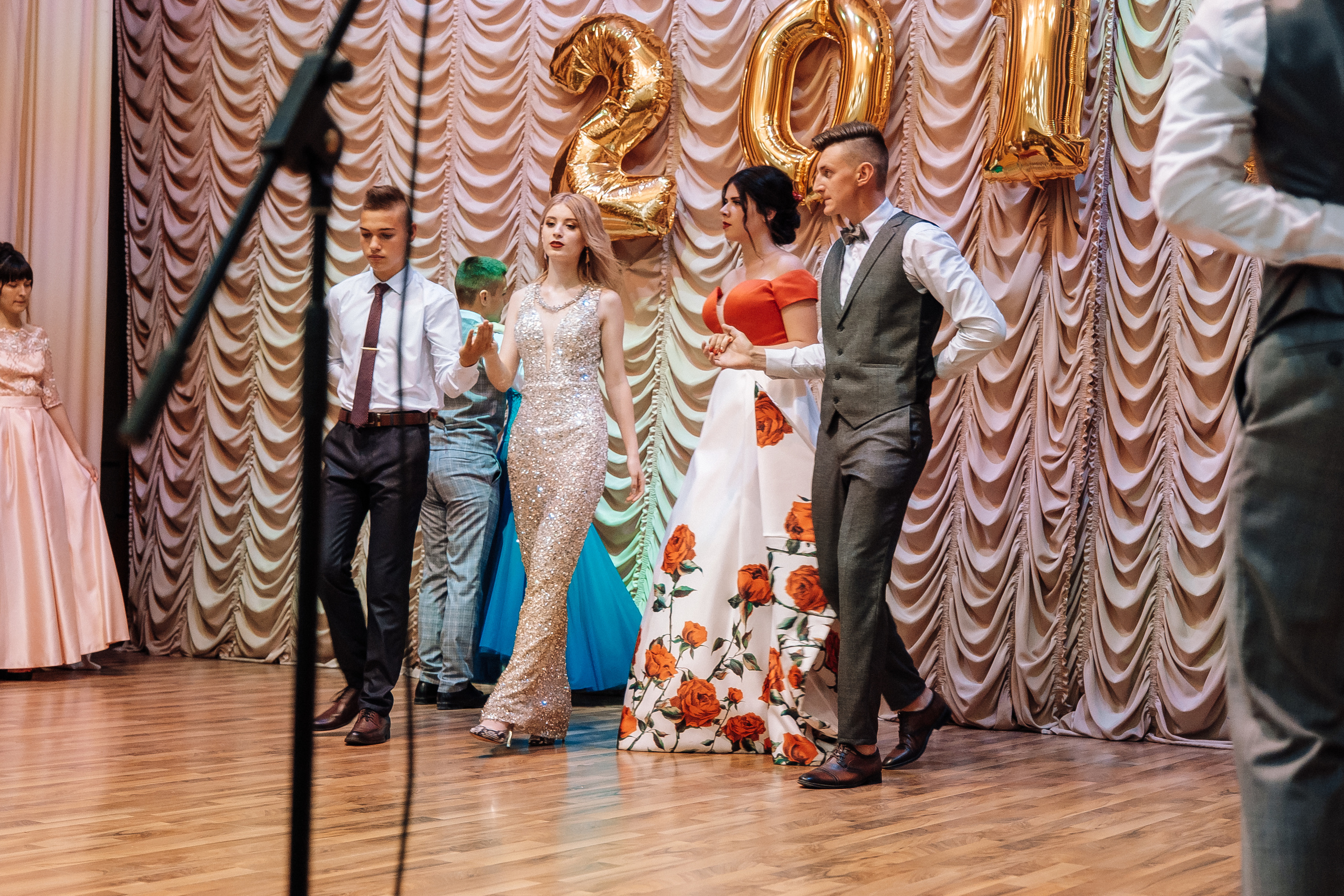 Выпускной школа номер 3. Хмельник. Ivan Skufinsky — wedding and family photographer in Vancouver