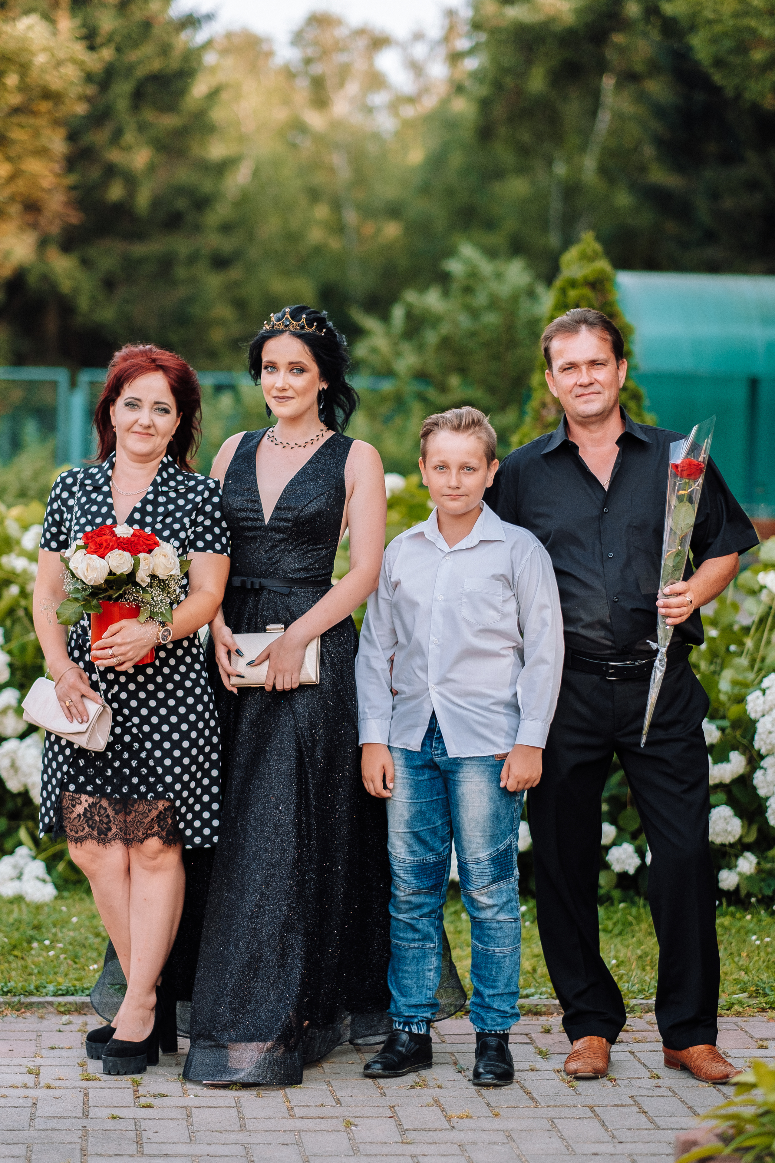 Выпускной школа номер 3. Хмельник. Ivan Skufinsky — wedding and family photographer in Vancouver