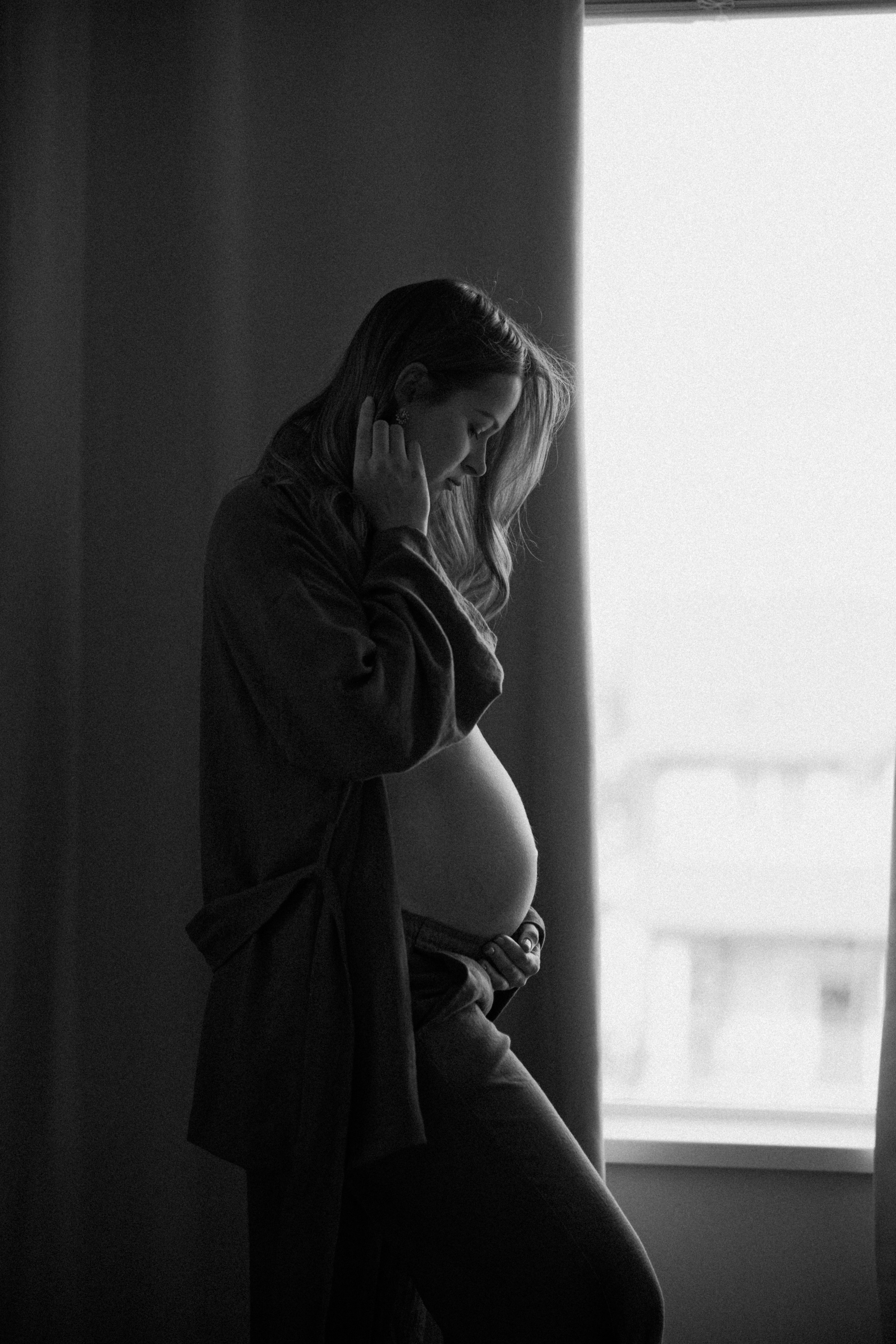 Pregnancy Home Story Vancouver. Ivan Skufinsky — wedding and family photographer in Vancouver