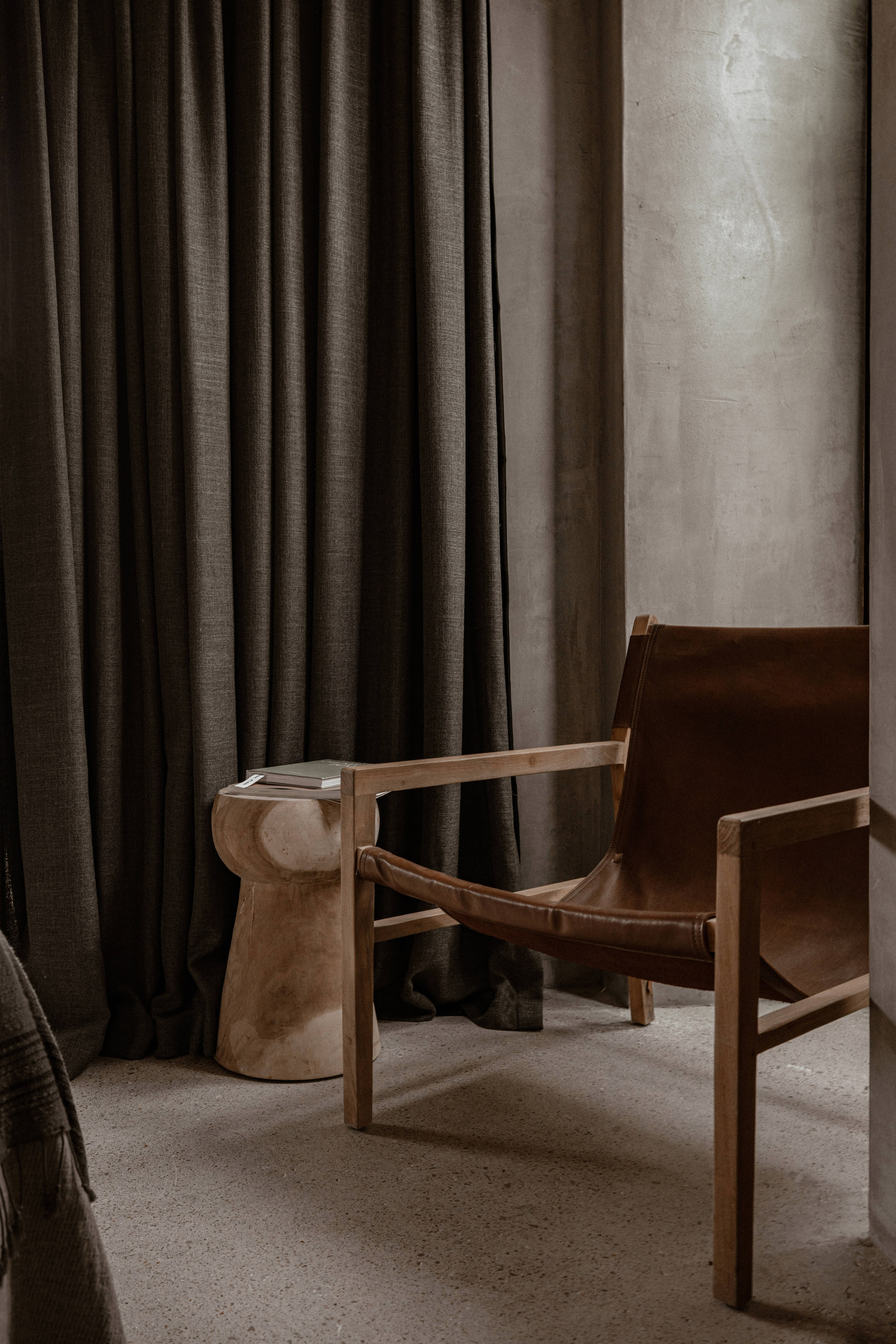 Interior photography and video shooting of a hotel in Bali style. Ivan Skufinsky — wedding and family photographer in Vancouver