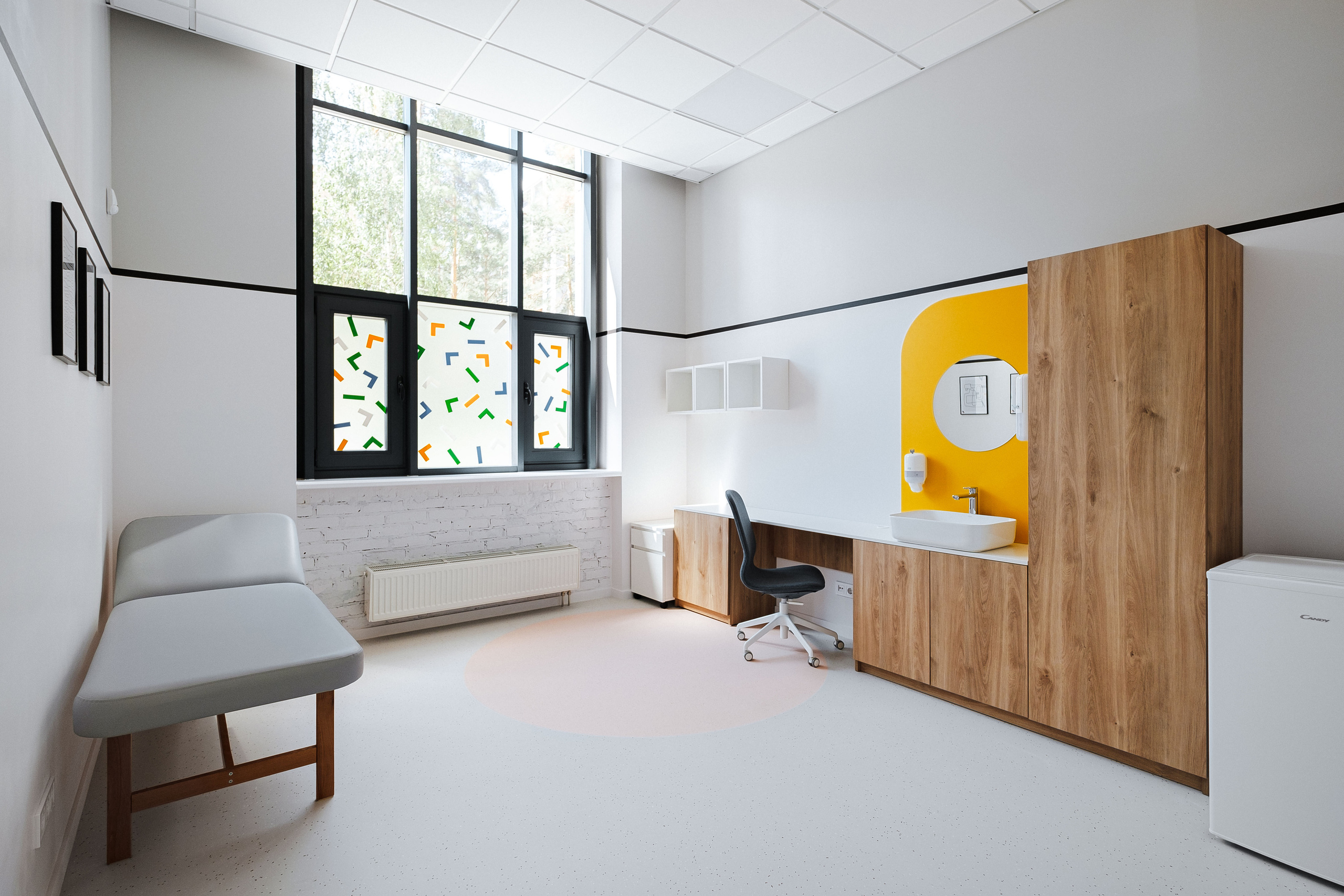 CLINIC CABIMED. Ivan Skufinsky — wedding and family photographer in Vancouver