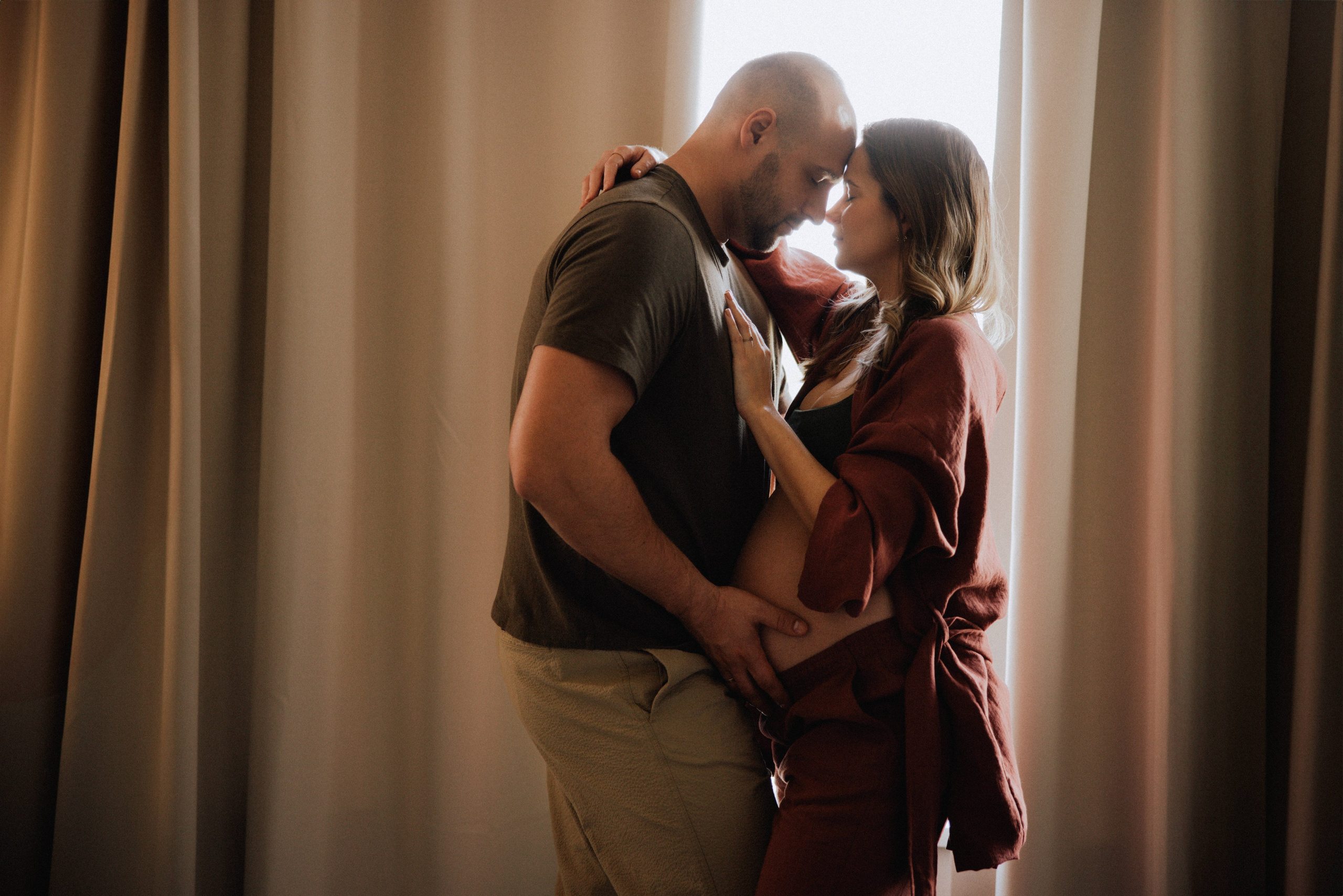 Pregnancy Home Story Vancouver. Ivan Skufinsky — wedding and family photographer in Vancouver