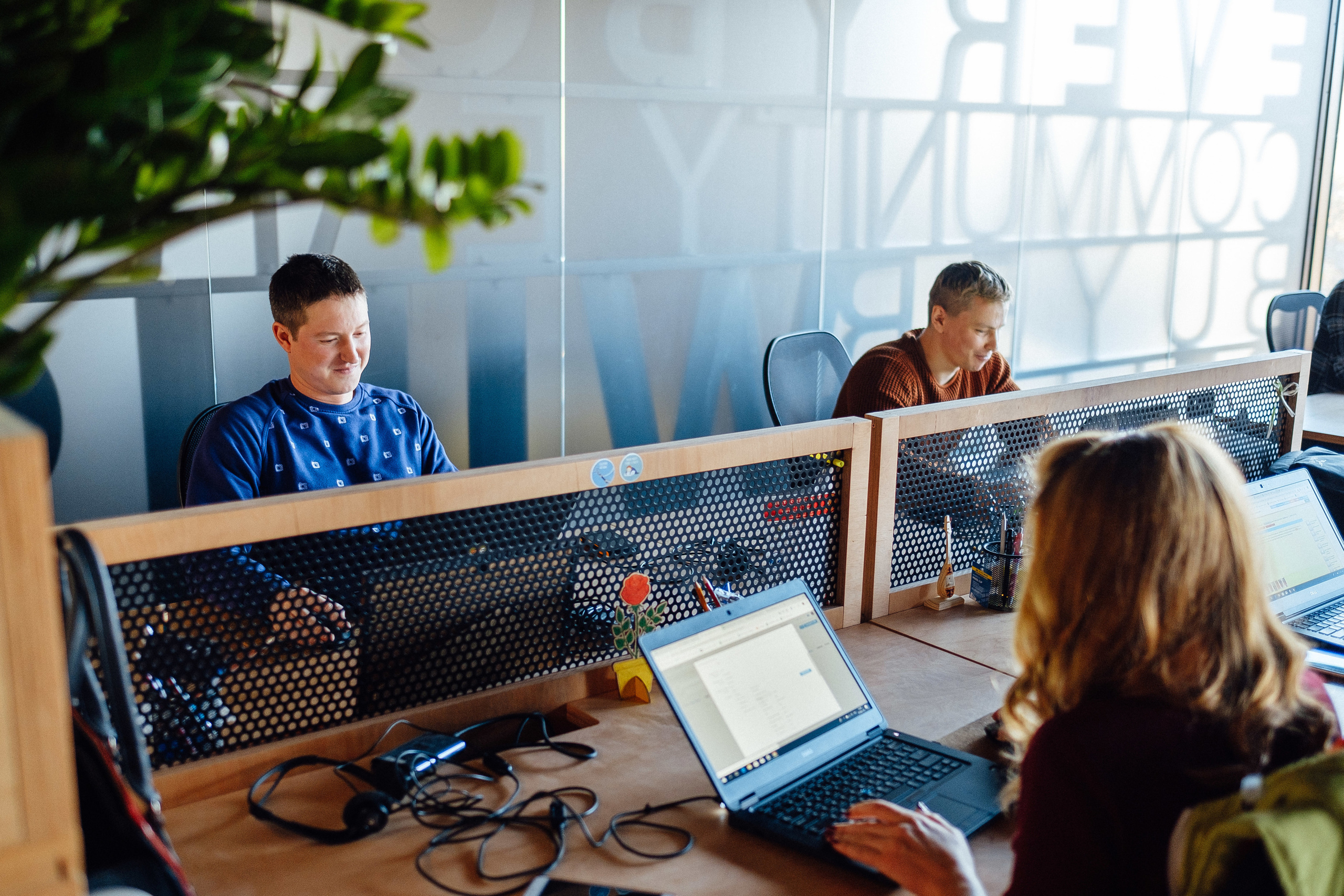 Фотоэкскурсия в компанию OLX. Ivan Skufinsky — wedding and family photographer in Vancouver