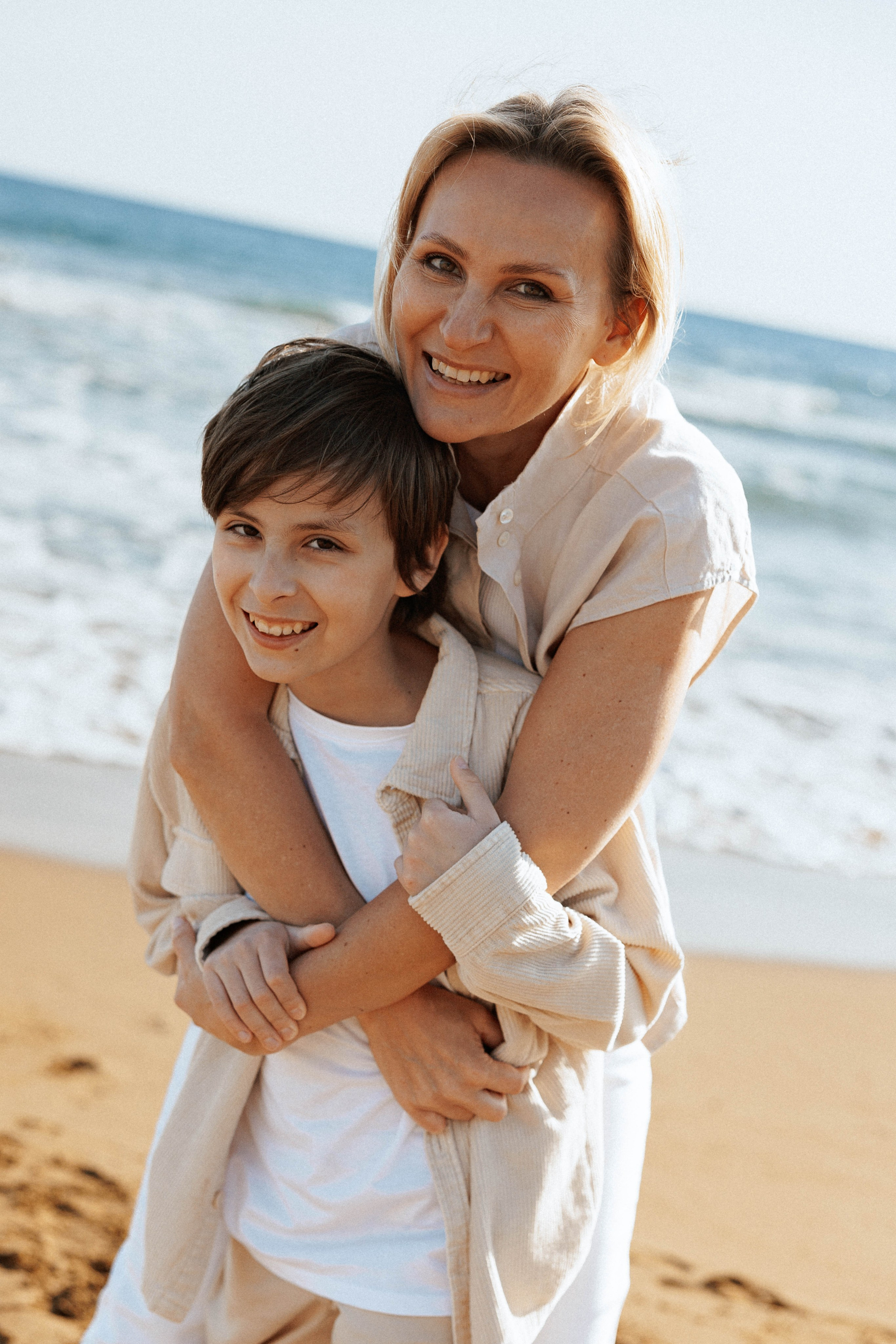 Family photo session on the beach in Vancouver BC Сanada. Twins. Ivan Skufinsky — wedding and family photographer in Vancouver