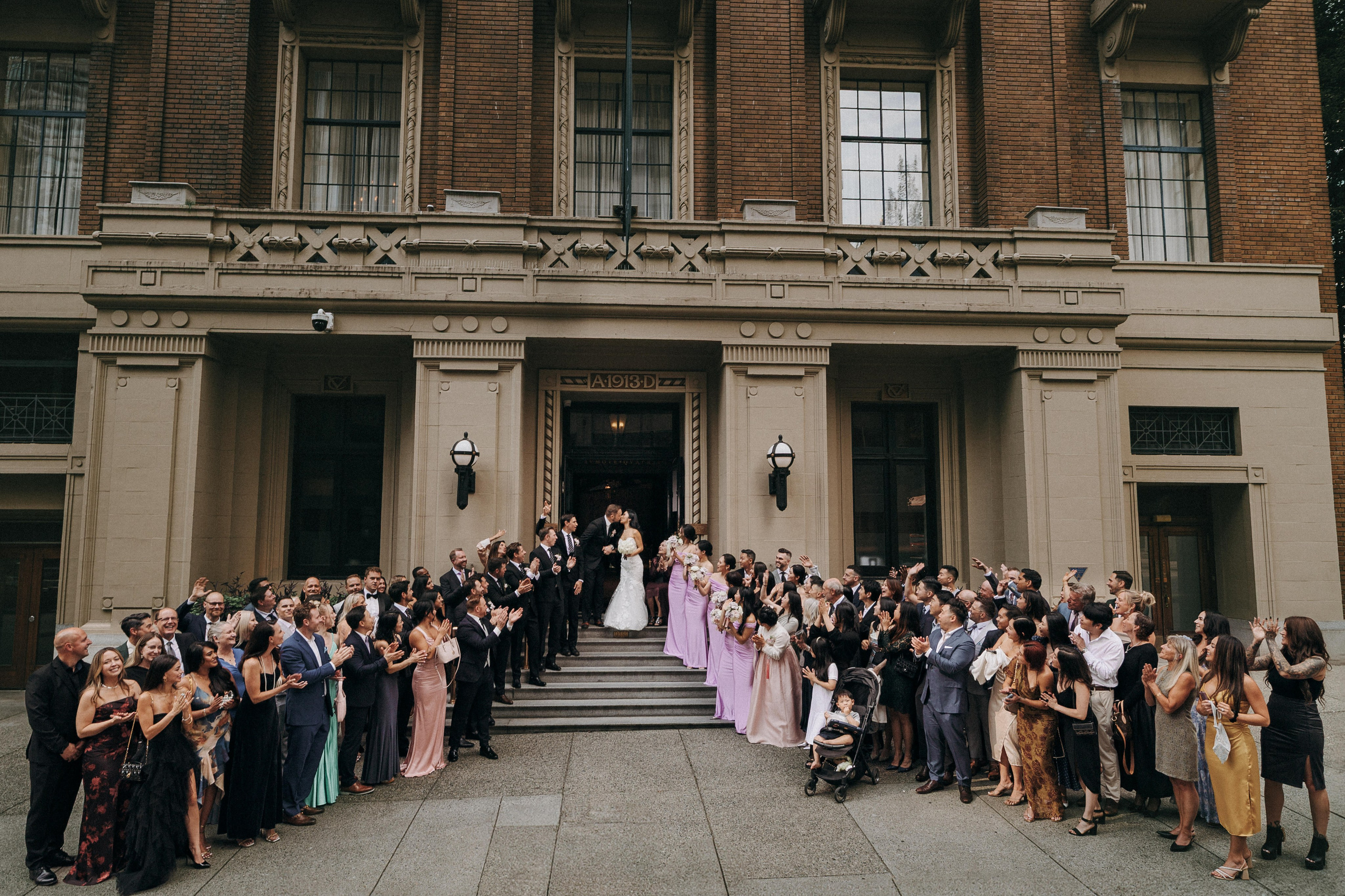 WeddingStory in Vancouver Club. Ivan Skufinsky — wedding and family photographer in Vancouver