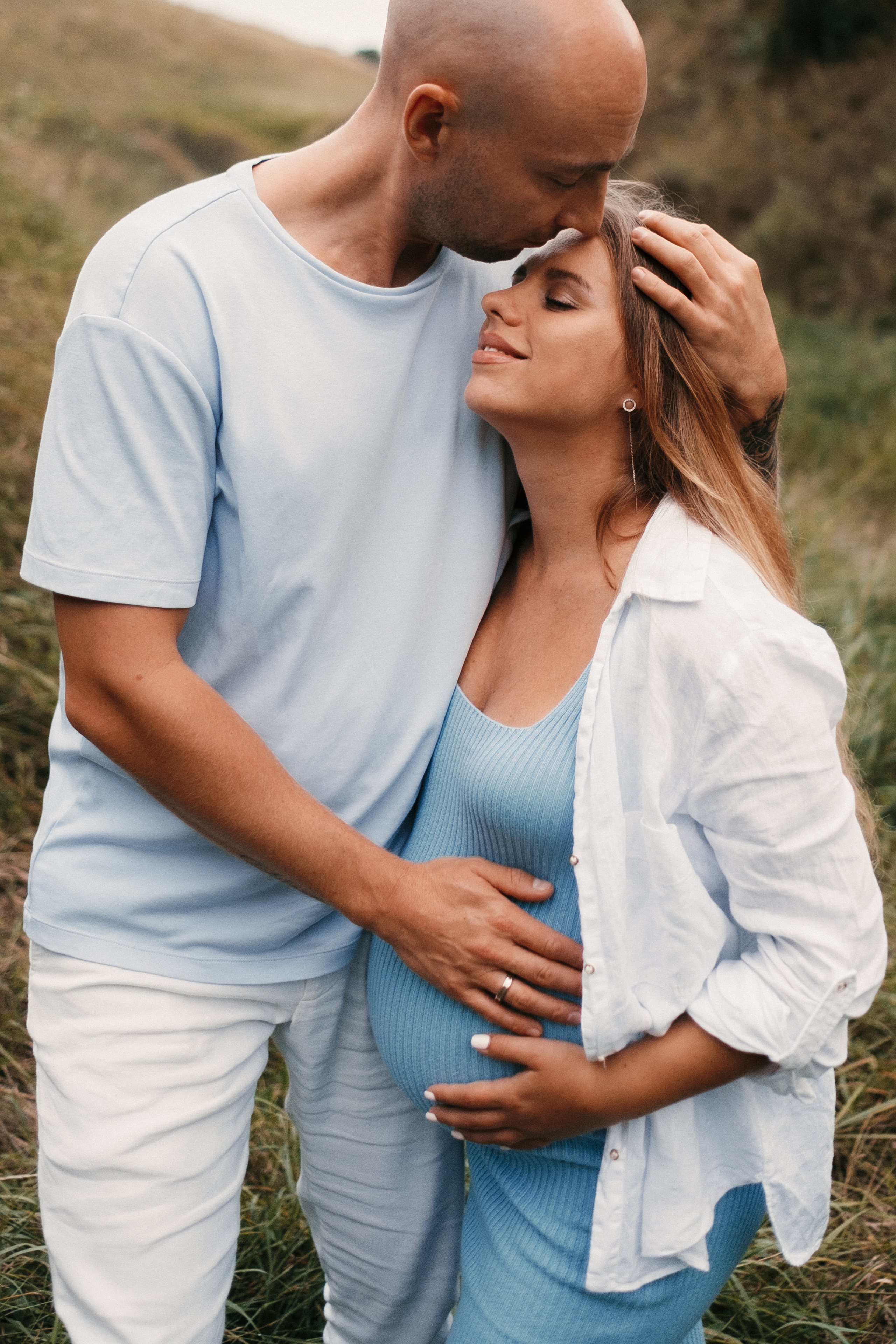 Pasha+Katya pregnancy photo shoot. Ivan Skufinsky — wedding and family photographer in Vancouver