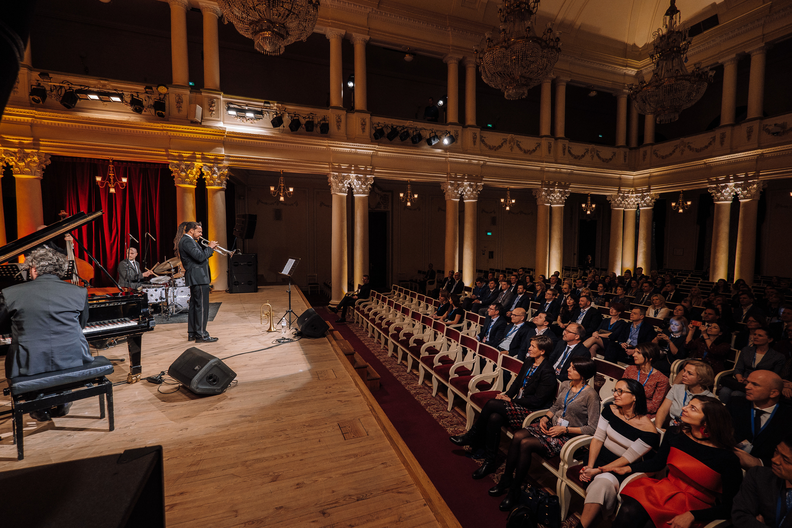 Deutsche Bank 10 years in Ukraine. Ivan Skufinsky — wedding and family photographer in Vancouver