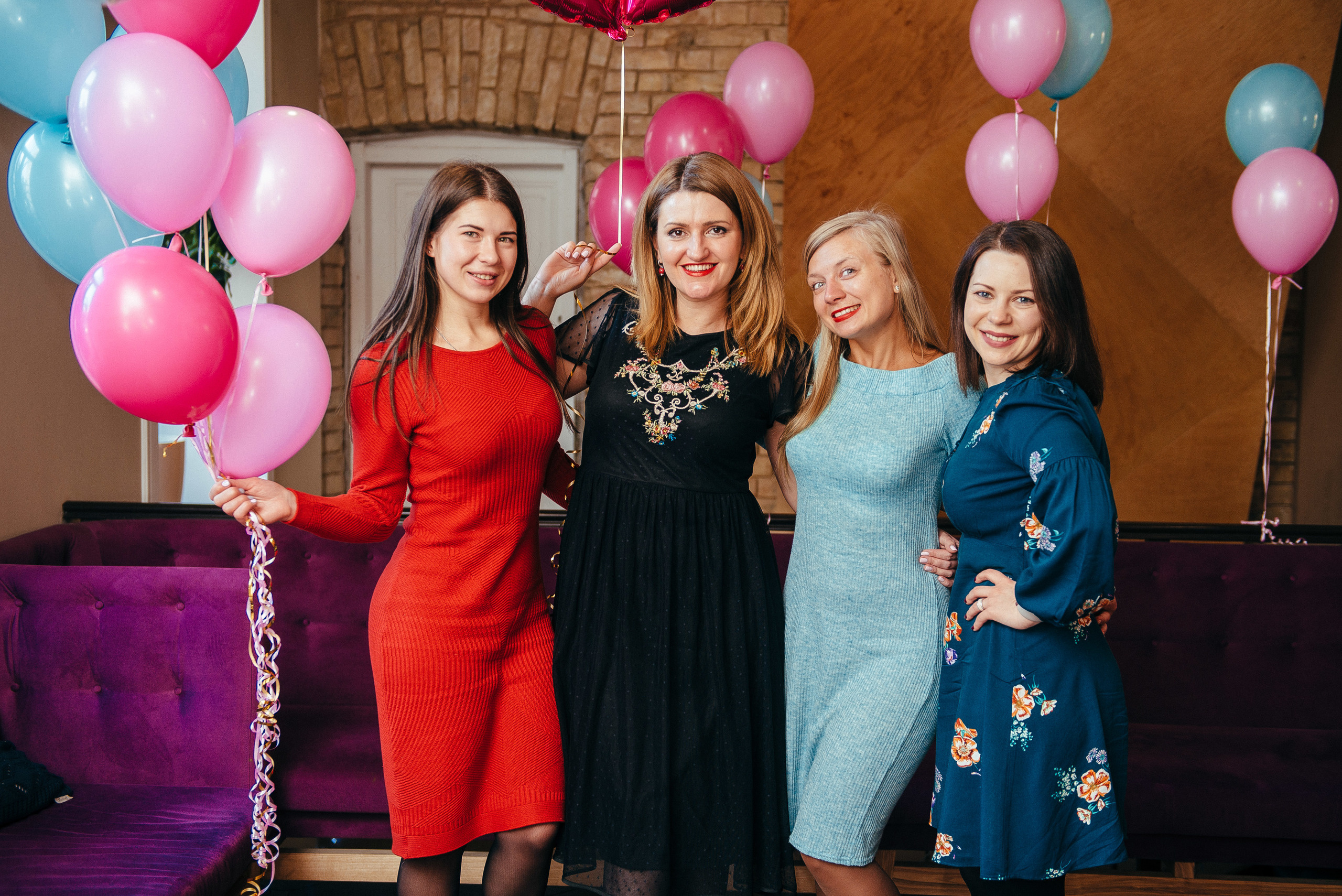 Фотограф на праздник. Ivan Skufinsky — wedding and family photographer in Vancouver