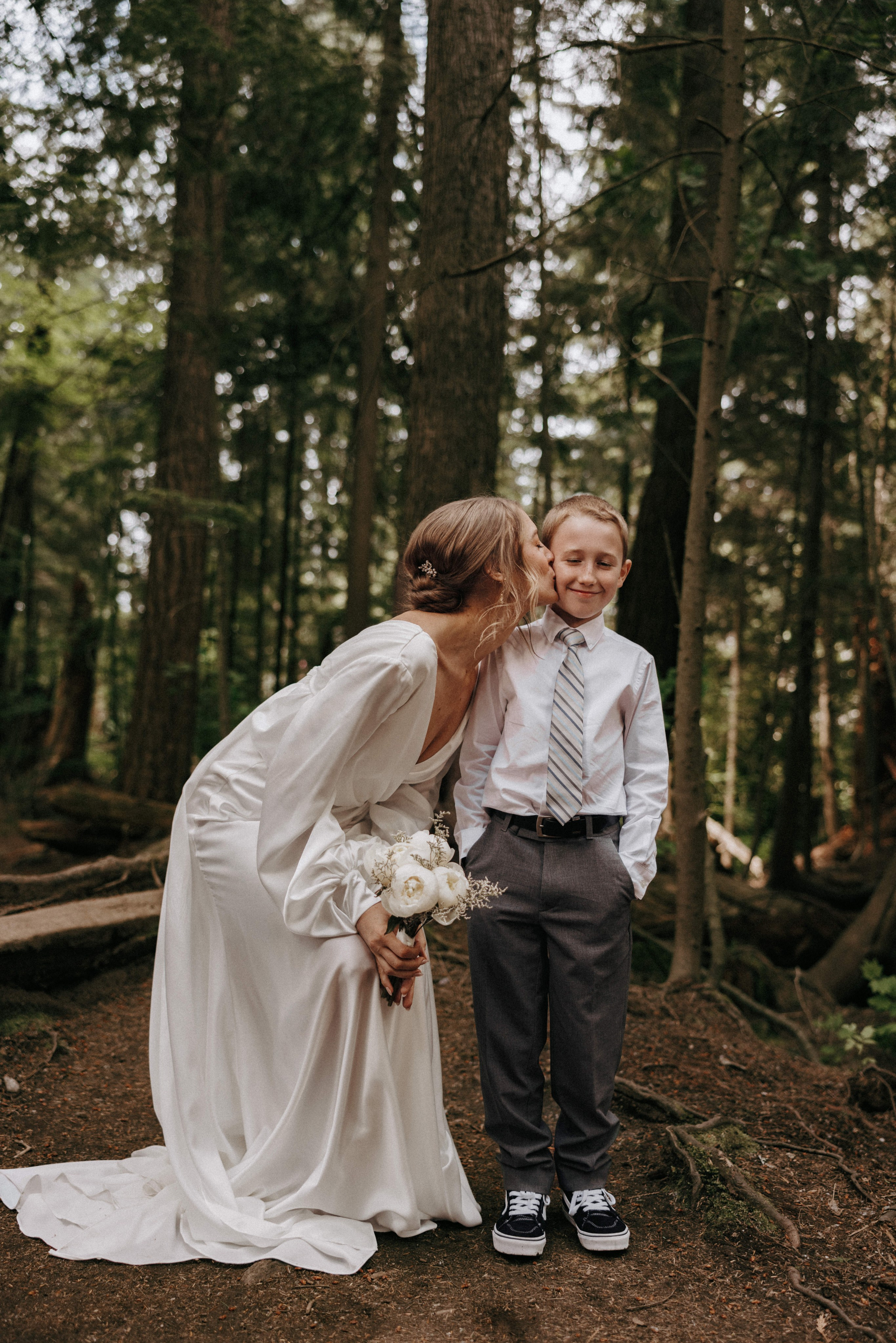Michael & Caitlyn. Ivan Skufinsky — wedding and family photographer in Vancouver