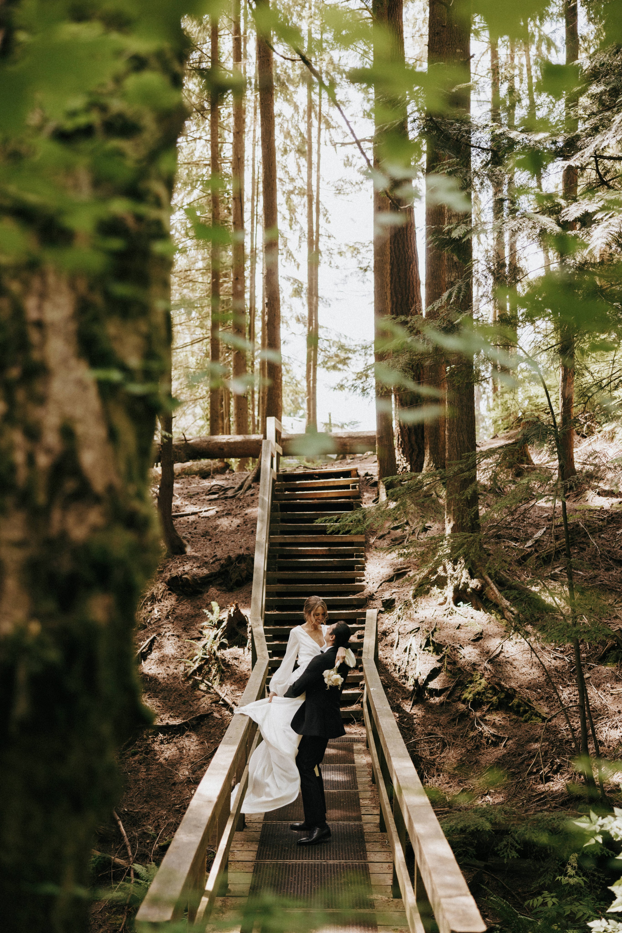 Michael & Caitlyn. Ivan Skufinsky — wedding and family photographer in Vancouver