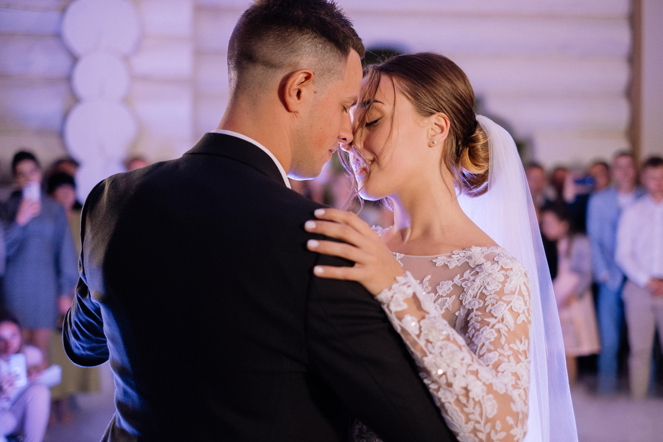 Wedding photographer in Vancouver Весільний фотограф у Ванкувері. Ivan Skufinsky — wedding and family photographer in Vancouver