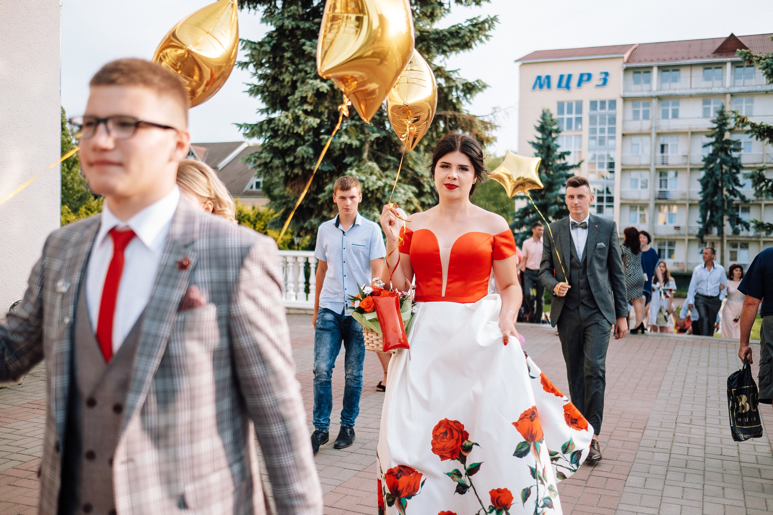 Выпускной школа номер 3. Хмельник. Ivan Skufinsky — wedding and family photographer in Vancouver