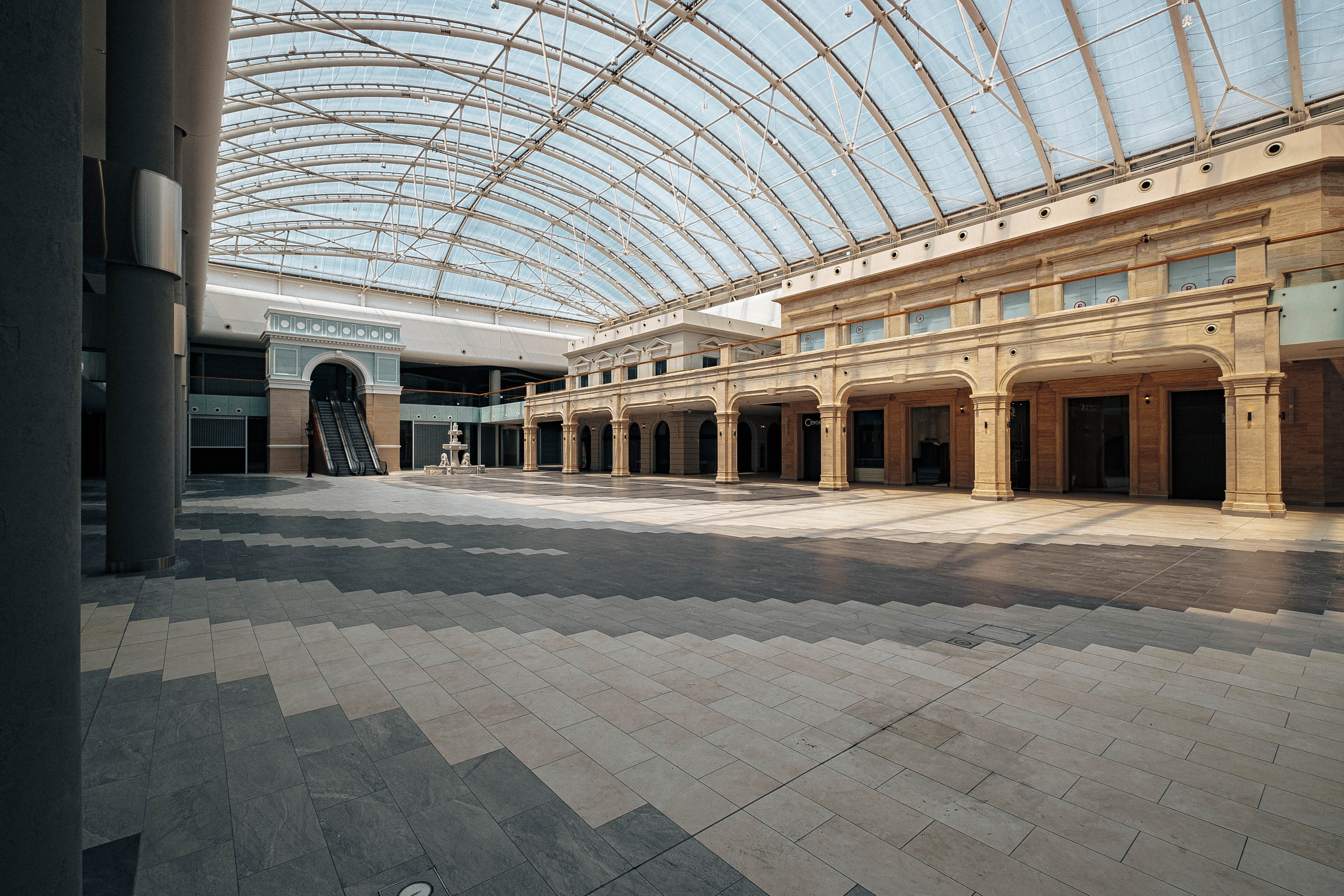 INTERIOR RETROVILLE. Ivan Skufinsky — wedding and family photographer in Vancouver