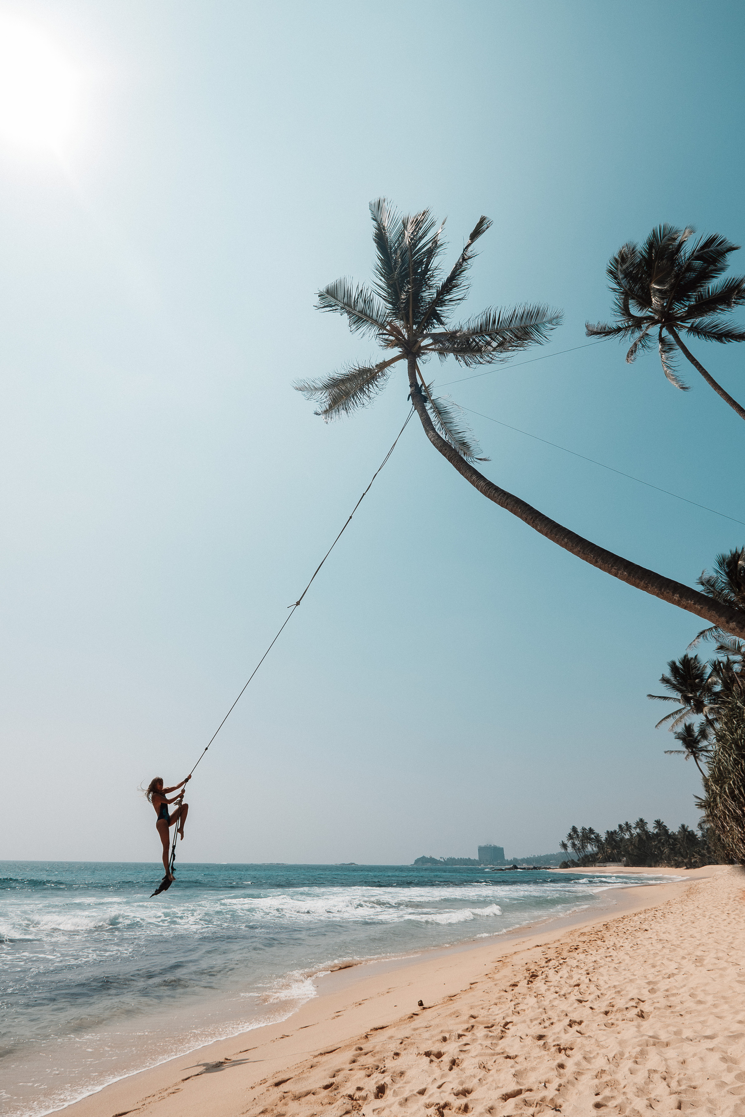 Julia Katya Dalavella beach. Ivan Skufinsky — wedding and family photographer in Vancouver