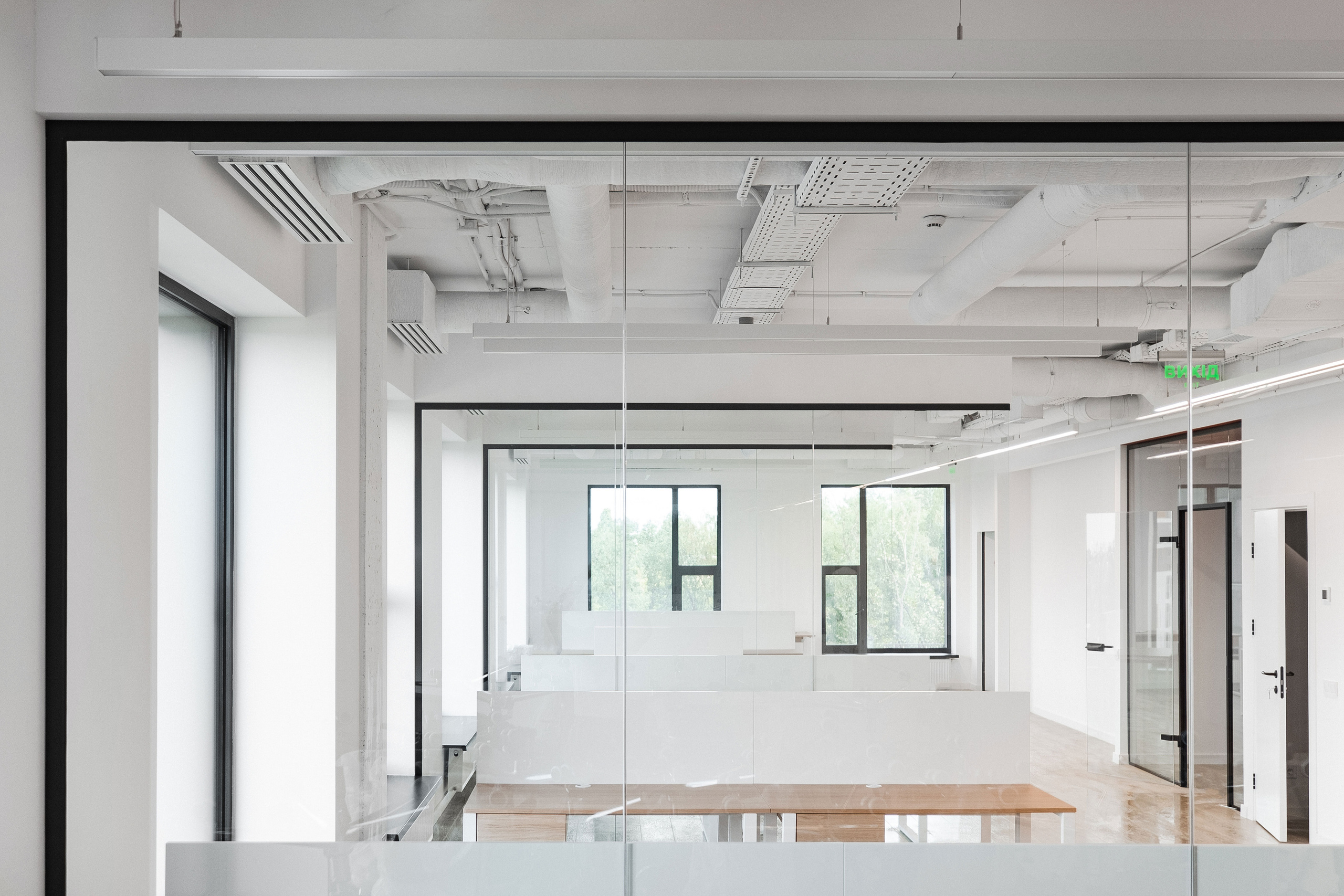 BC FORUM ORGANOSYN. Ivan Skufinsky — wedding and family photographer in Vancouver