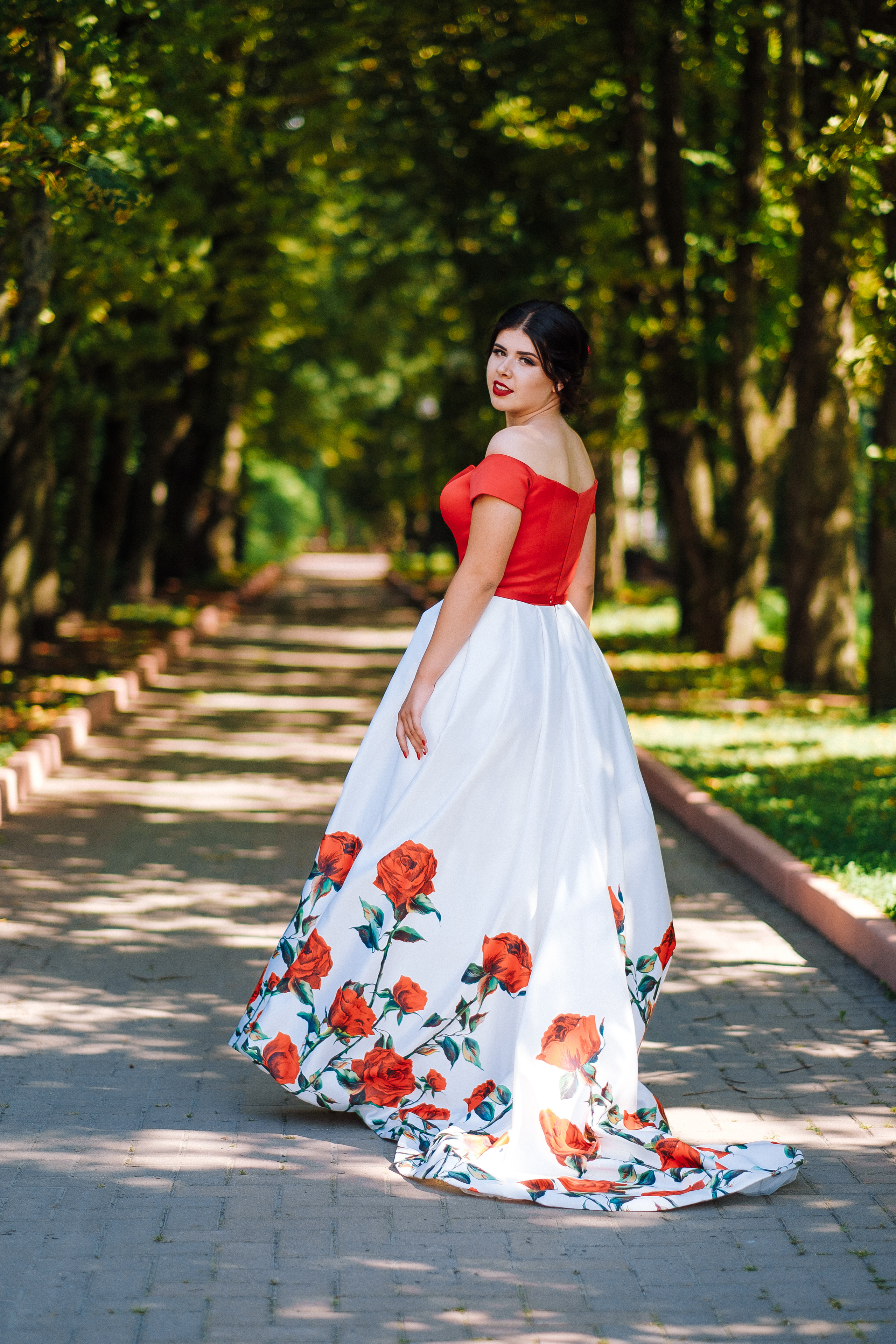 Выпускной школа номер 3. Хмельник. Ivan Skufinsky — wedding and family photographer in Vancouver