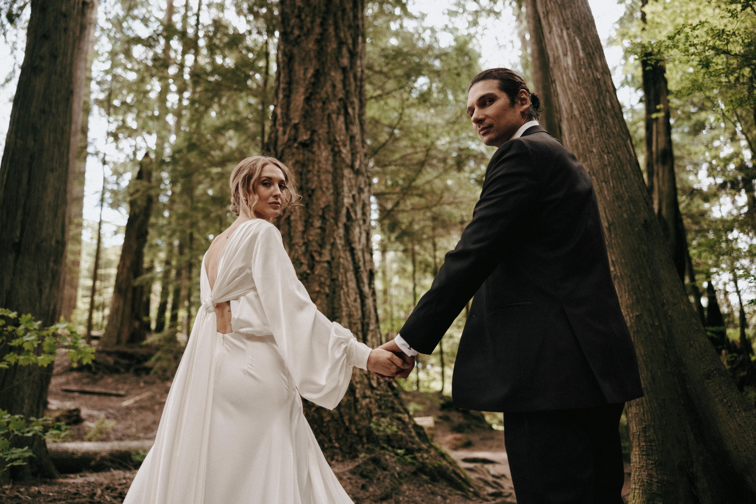 Michael & Caitlyn. Ivan Skufinsky — wedding and family photographer in Vancouver