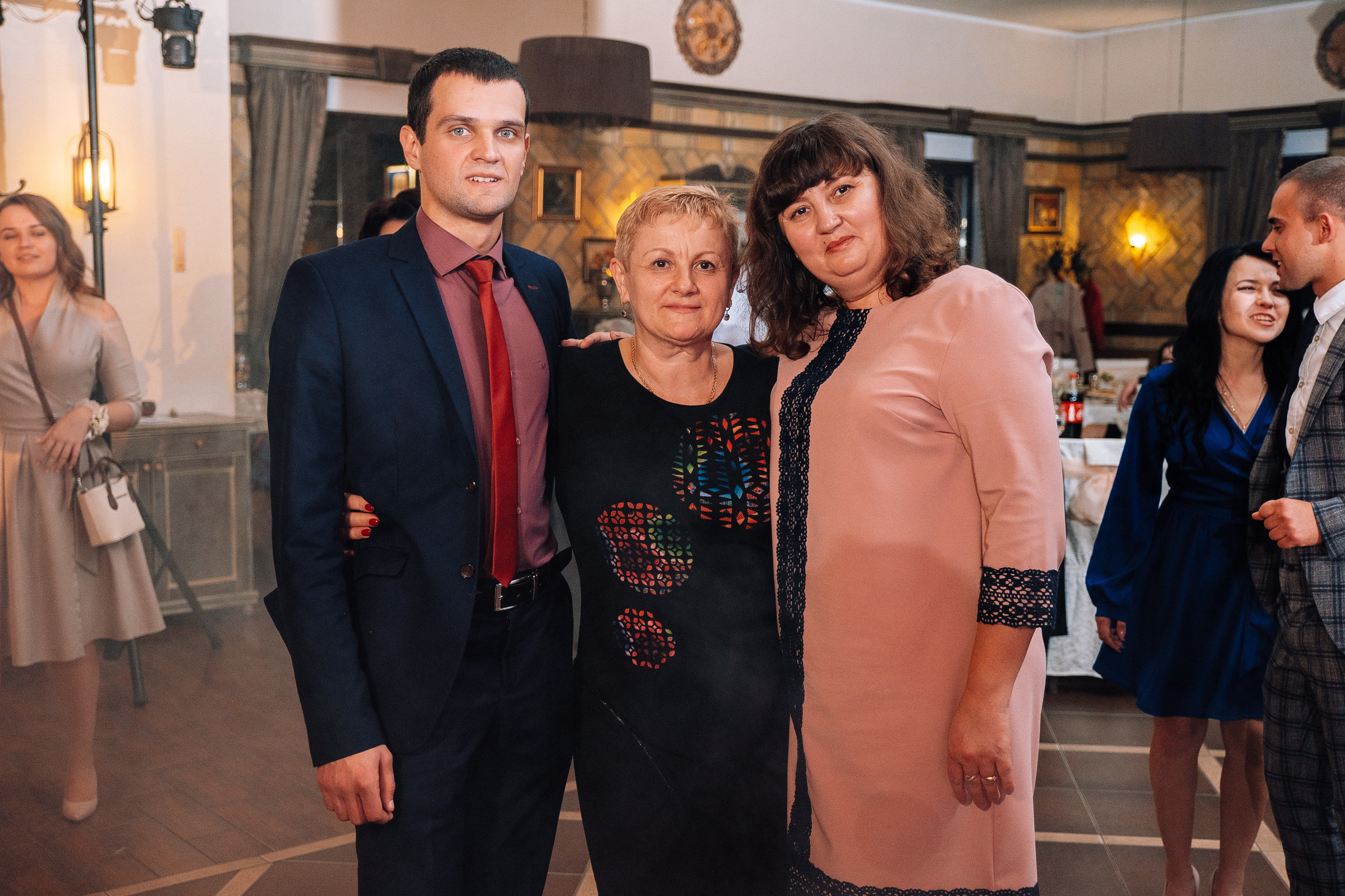 2019 19.10 WeddingStory Евгений+Юлия. Ivan Skufinsky — wedding and family photographer in Vancouver