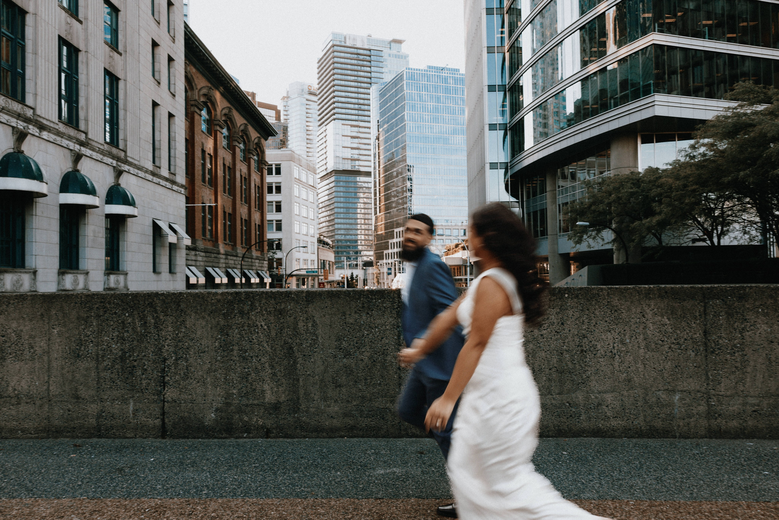 Engagement photographer vancouver. Ivan Skufinsky — wedding and family photographer in Vancouver