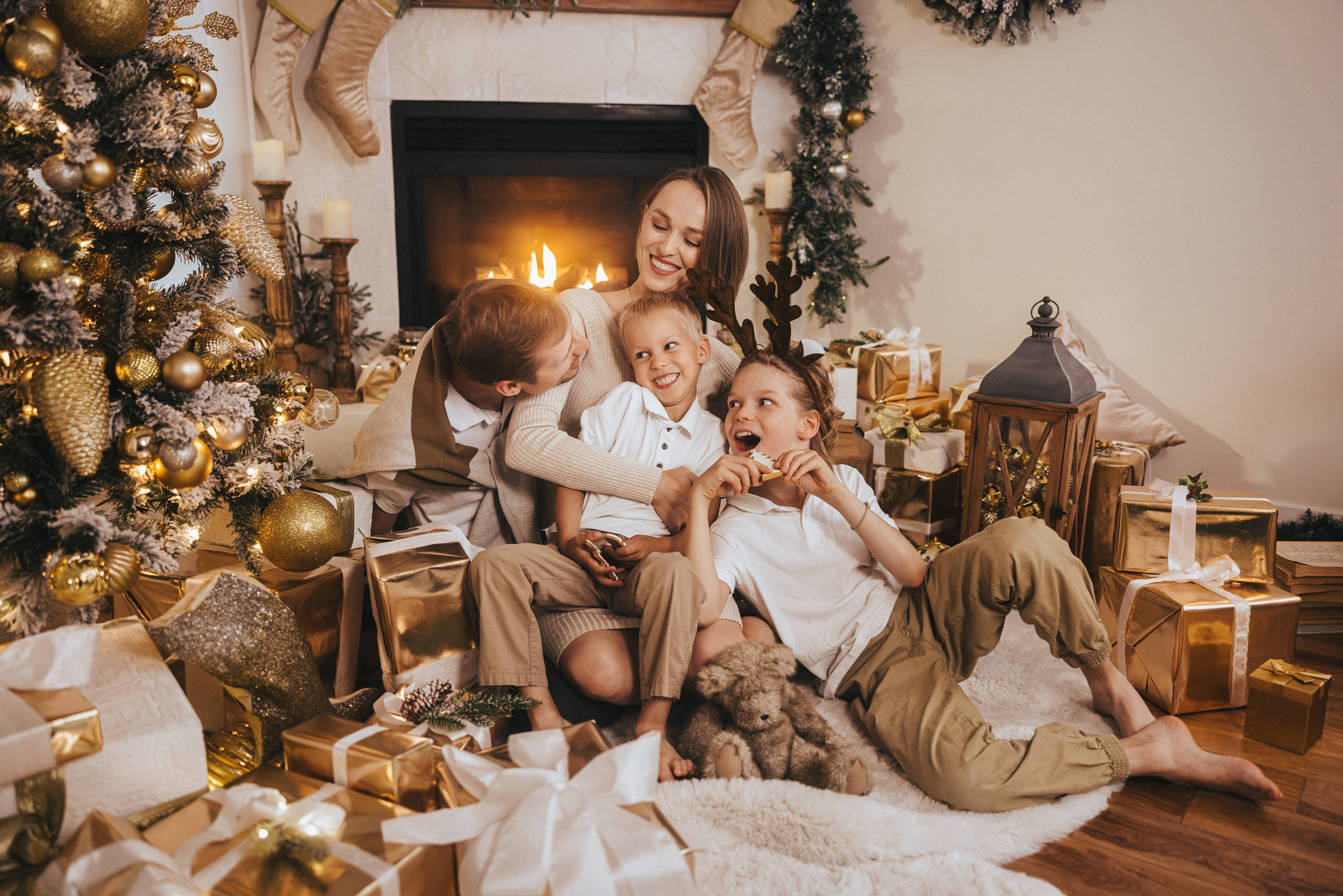 Christmas photo shoot 2025. Ivan Skufinsky — wedding and family photographer in Vancouver