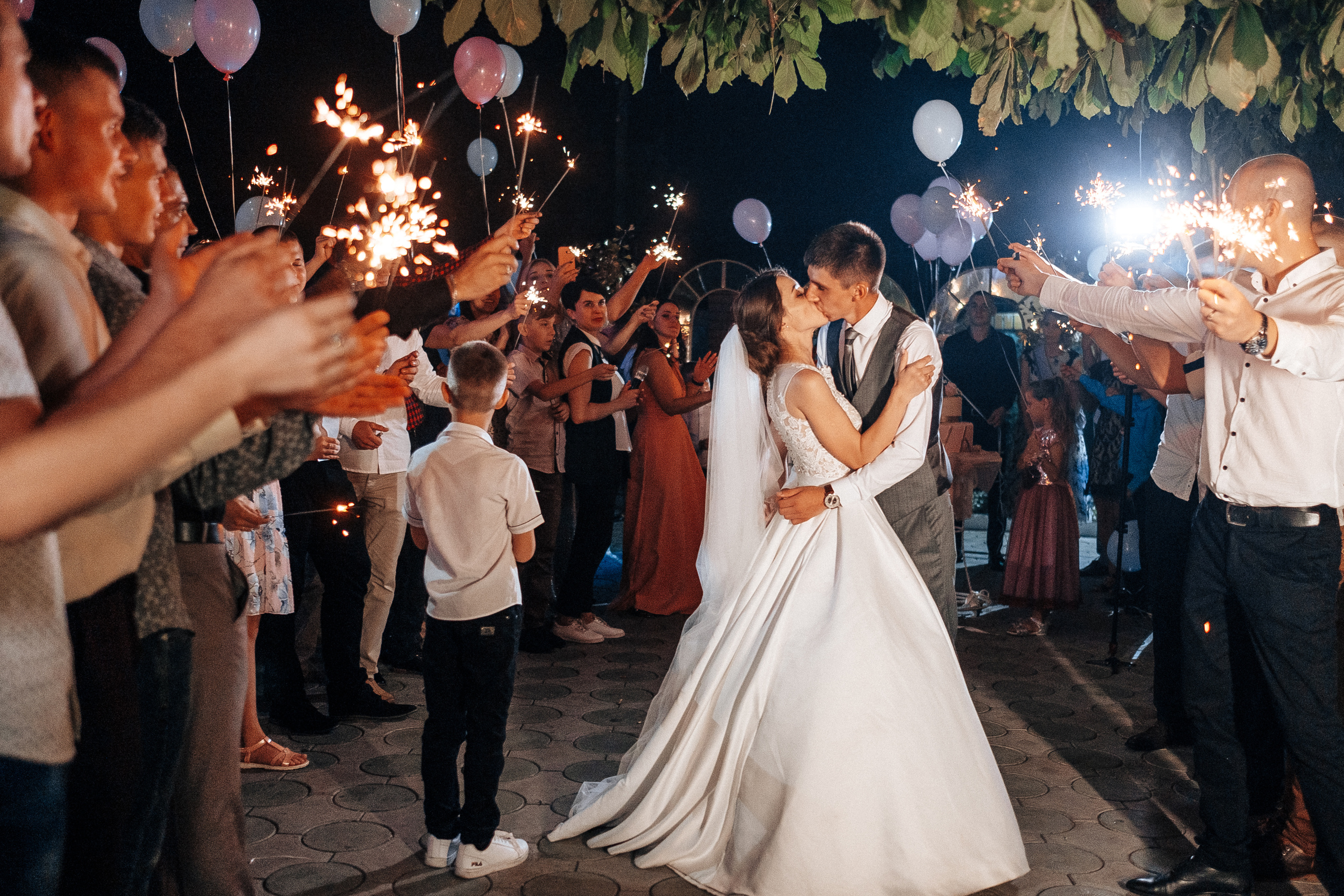 Свадебная история Иван+Ирина. Ivan Skufinsky — wedding and family photographer in Vancouver