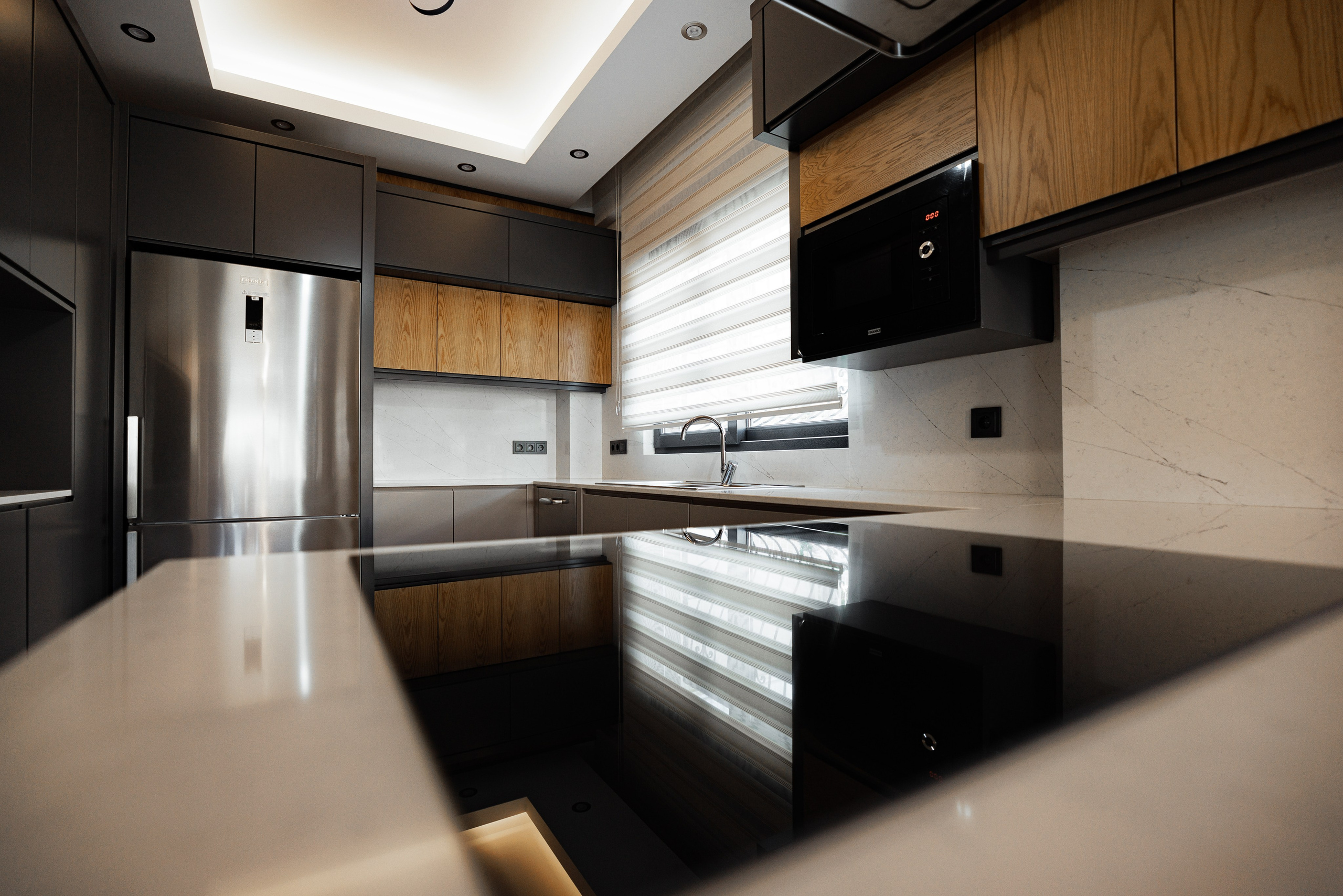 Real estate photographer in Vancouver Burnaby Richmond. Ivan Skufinsky — wedding and family photographer in Vancouver