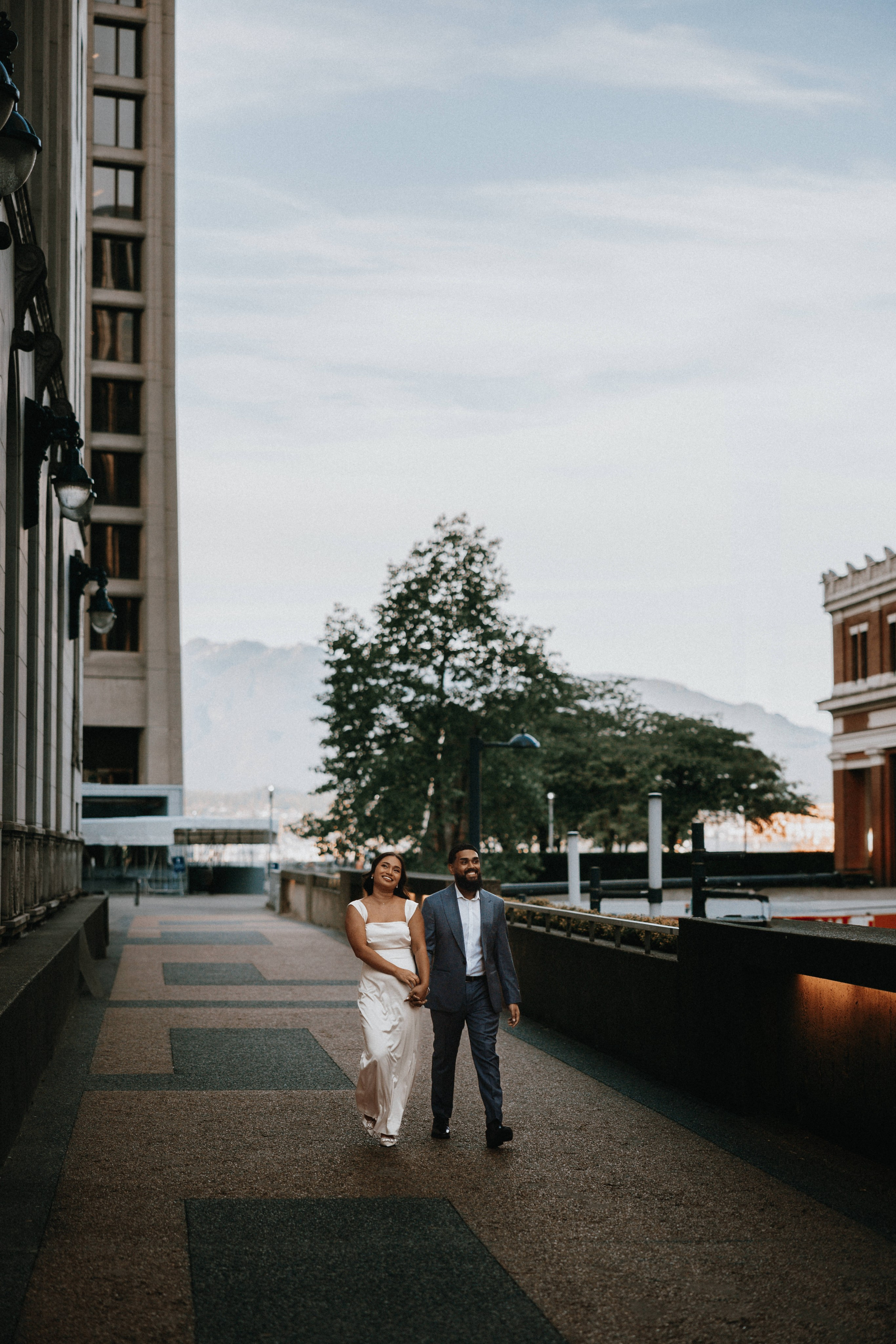 Engagement photographer vancouver. Ivan Skufinsky — wedding and family photographer in Vancouver