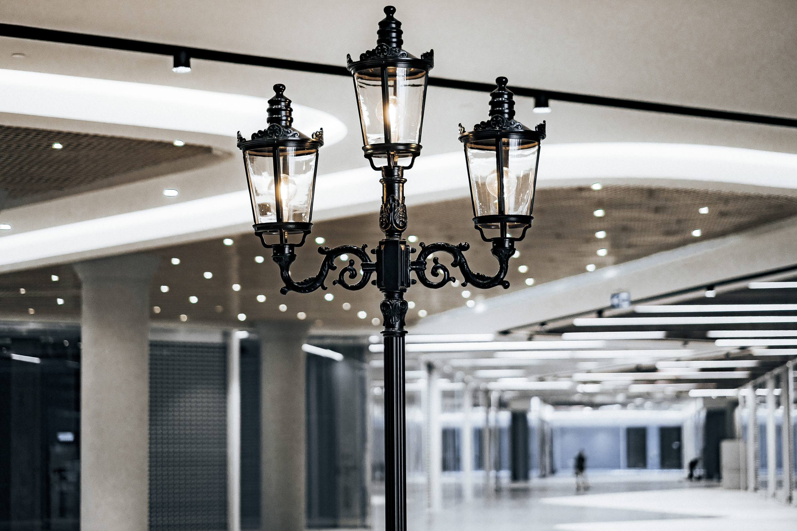 INTERIOR RETROVILLE. Ivan Skufinsky — wedding and family photographer in Vancouver