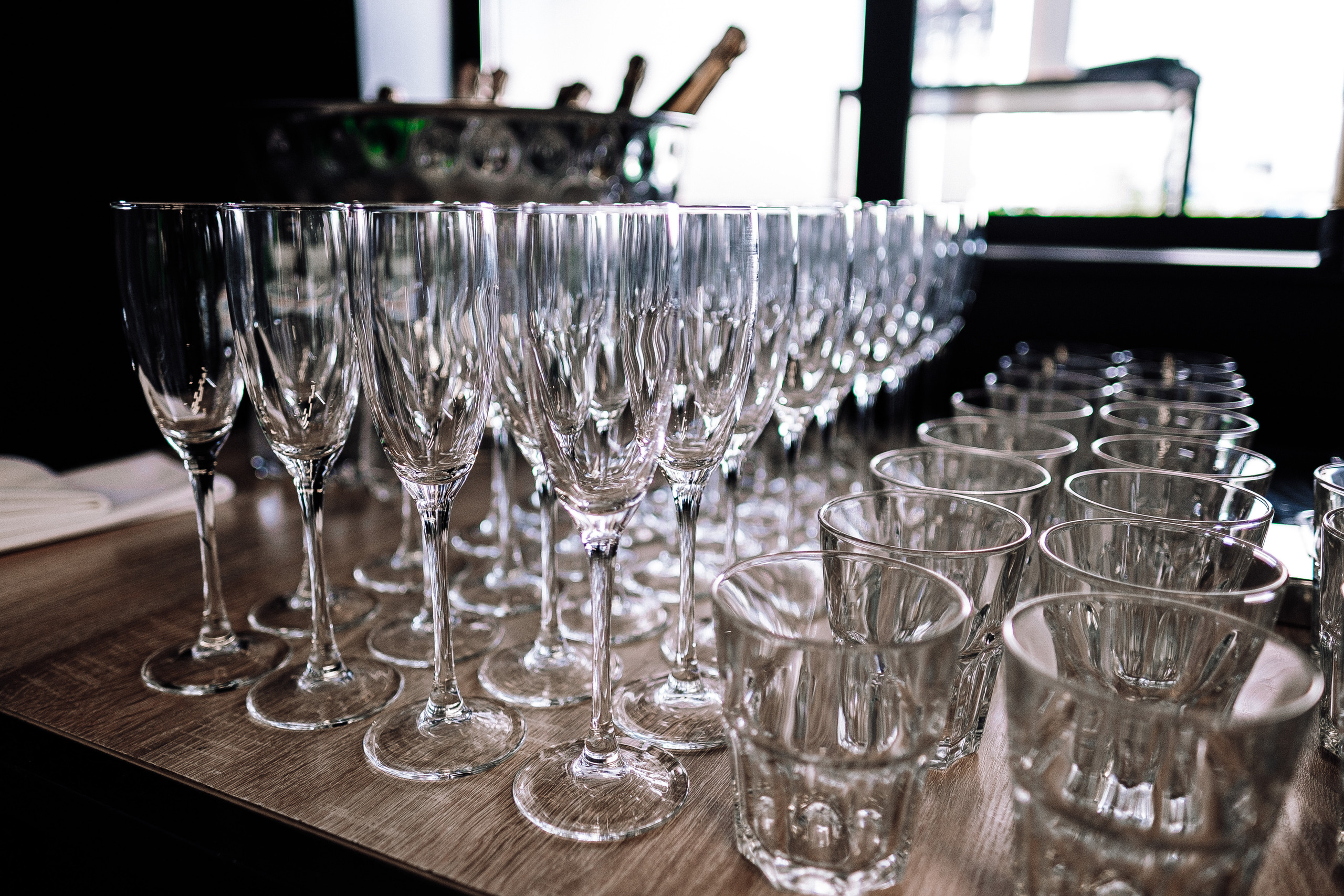 FitgyX контент 1 интерьер. Ivan Skufinsky — wedding and family photographer in Vancouver