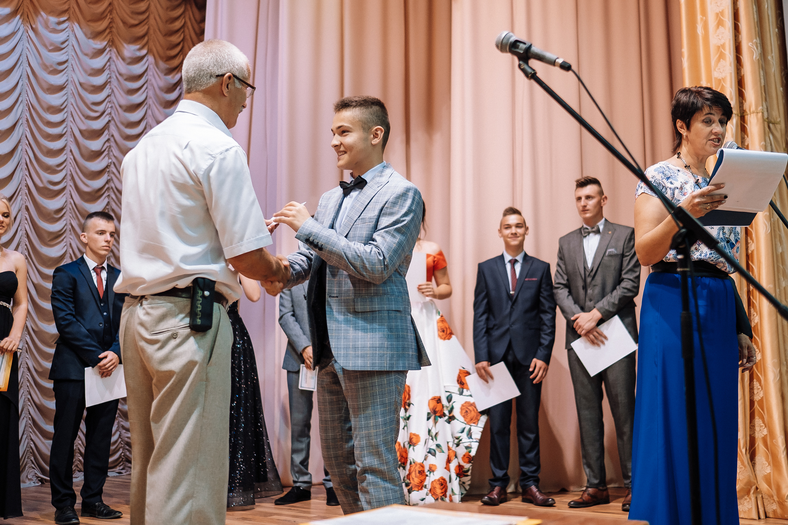 Выпускной школа номер 3. Хмельник. Ivan Skufinsky — wedding and family photographer in Vancouver