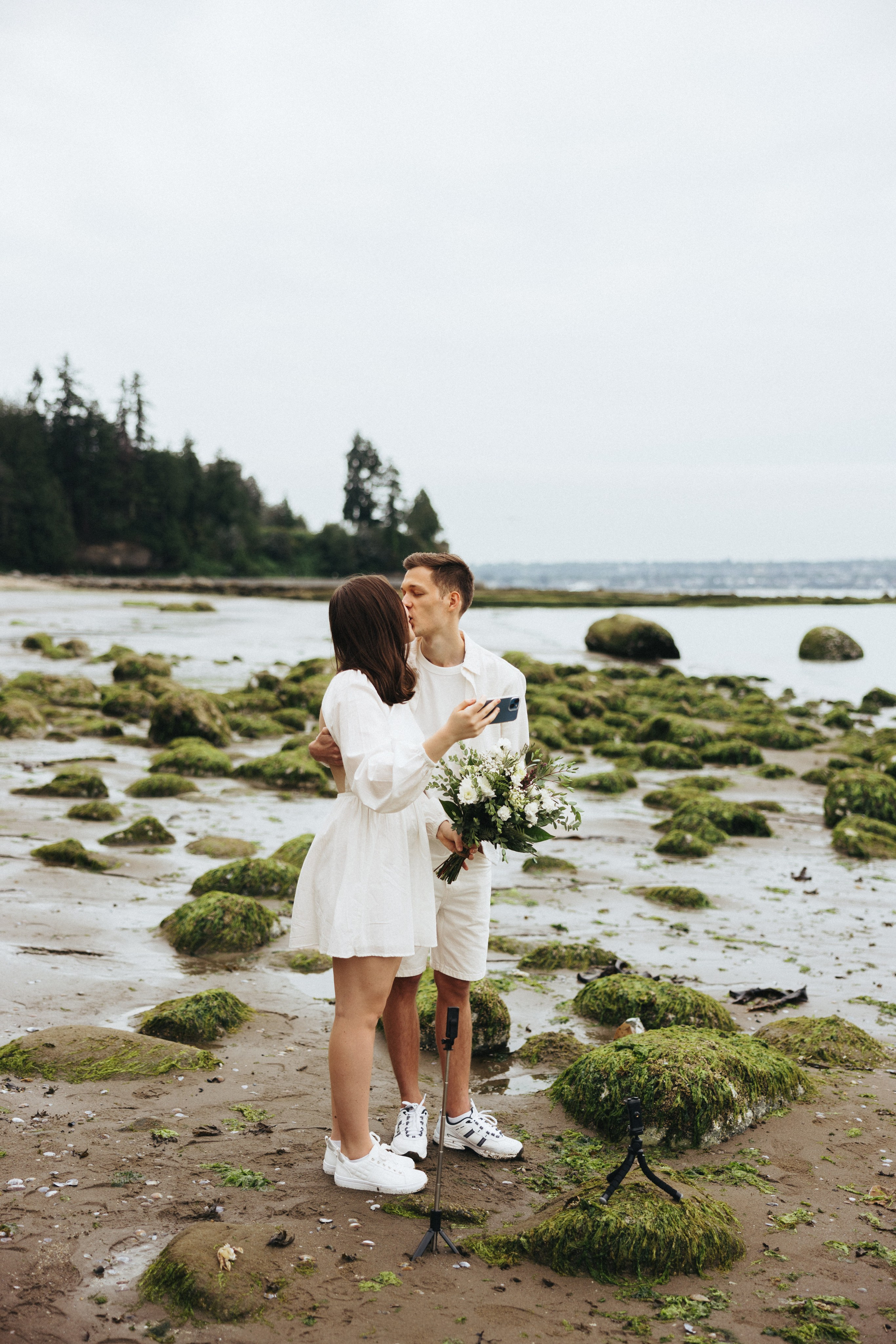 Vancouver love story. Ivan Skufinsky — wedding and family photographer in Vancouver