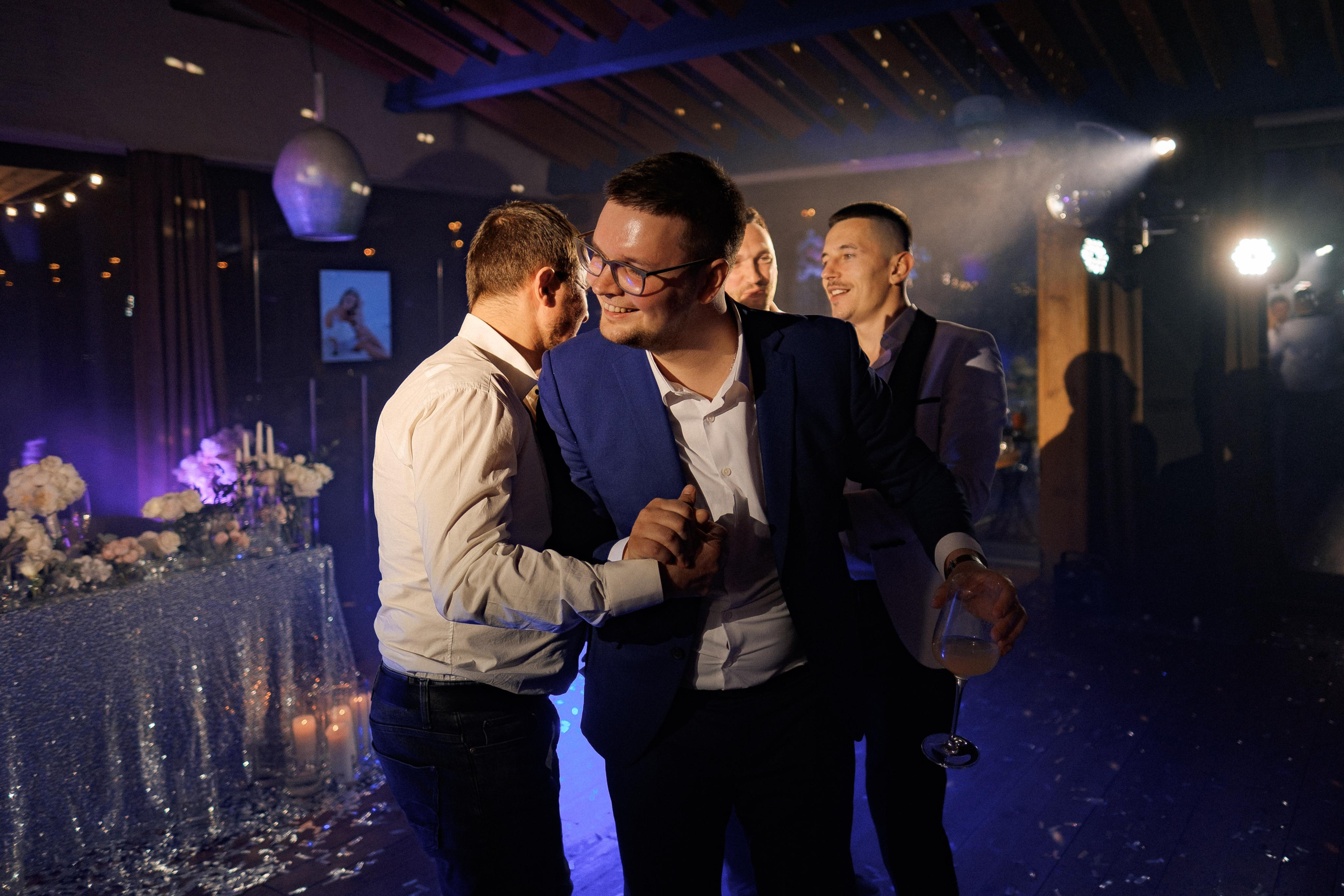 Wedding photographer in Vancouver BC. Весільний фотограф у Ванкувер. Ivan Skufinsky — wedding and family photographer in Vancouver