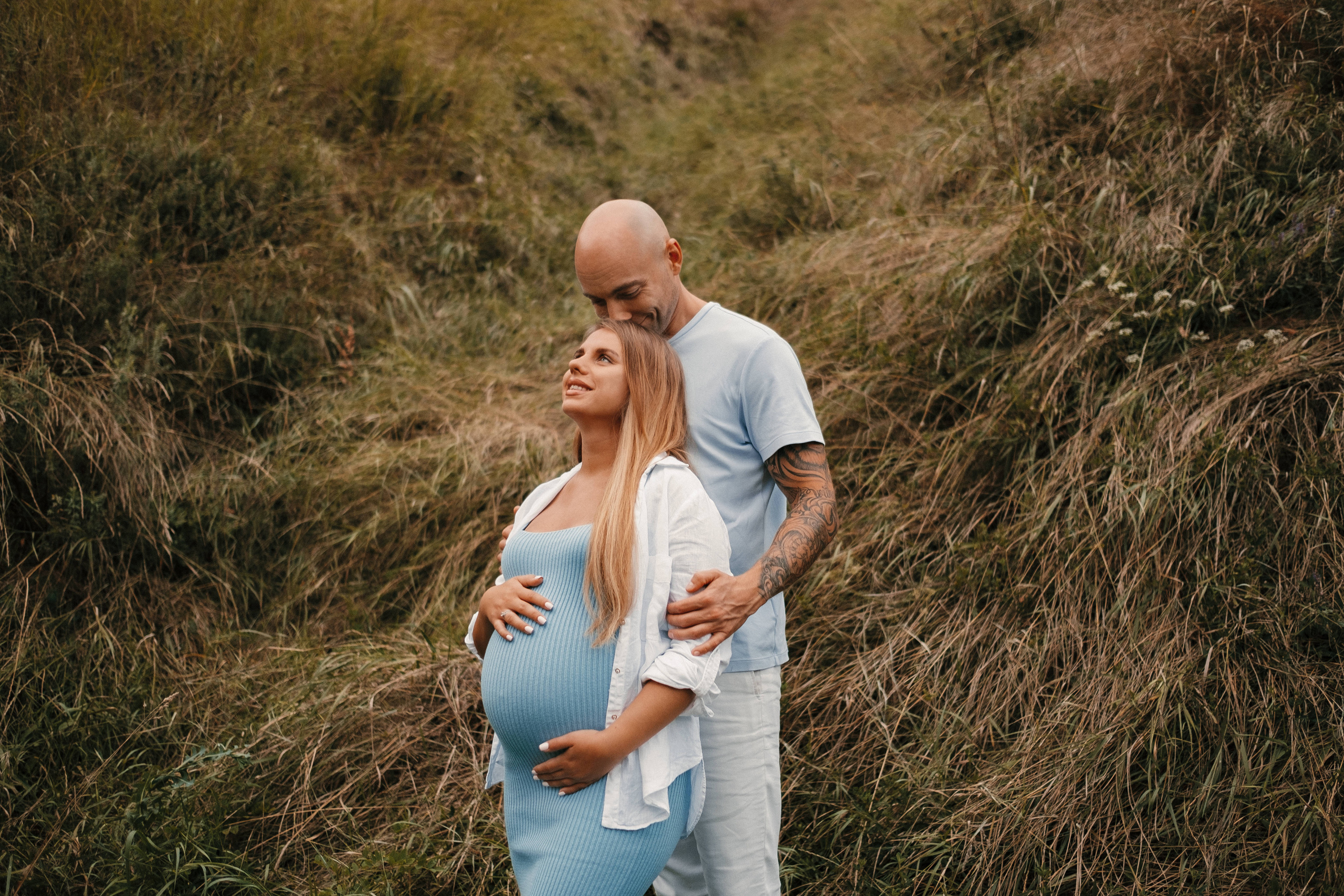 Pasha+Katya pregnancy photo shoot. Ivan Skufinsky — wedding and family photographer in Vancouver