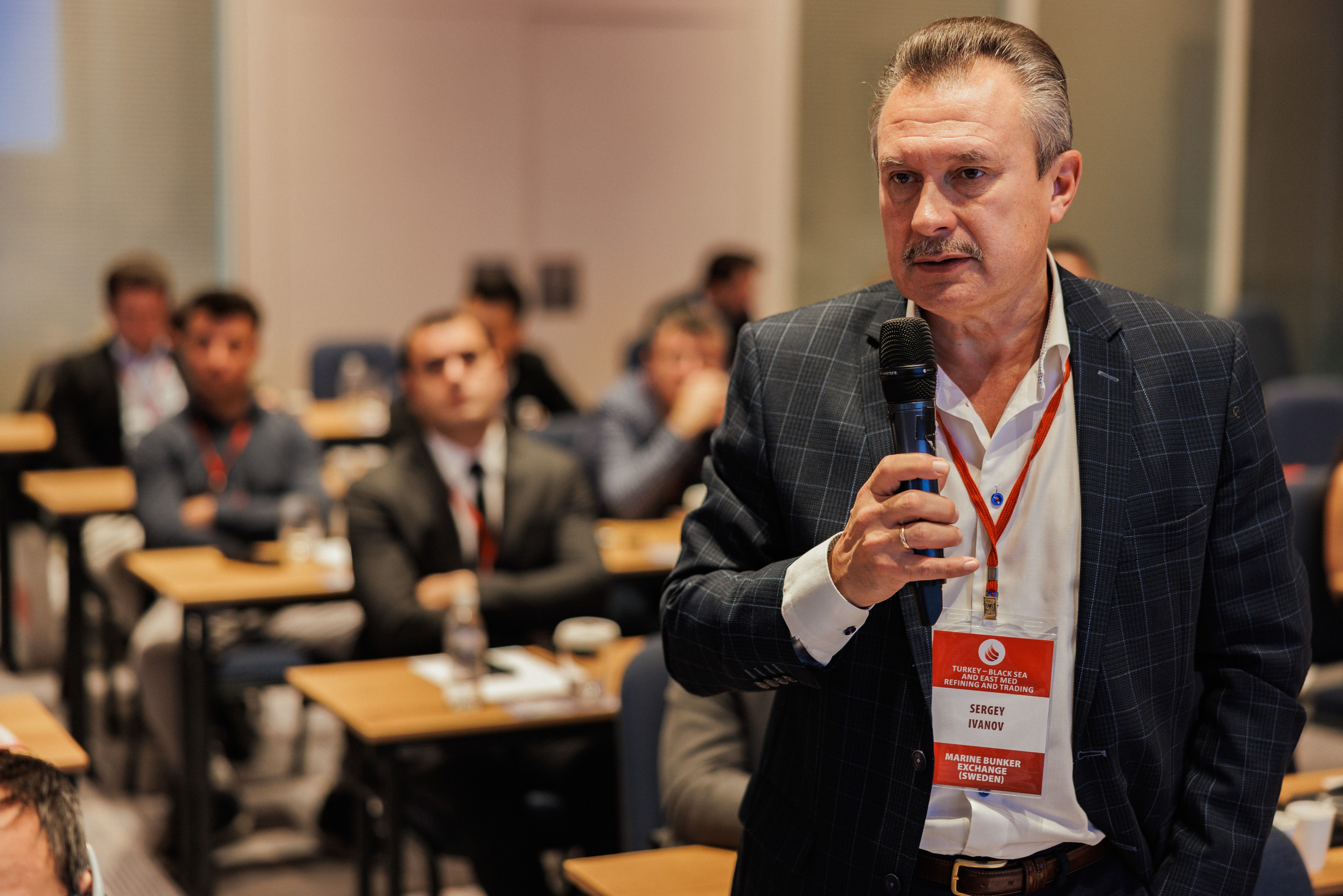 EXECUTIVE RETREAT Izmir Confidence Information Services. Ivan Skufinsky — wedding and family photographer in Vancouver