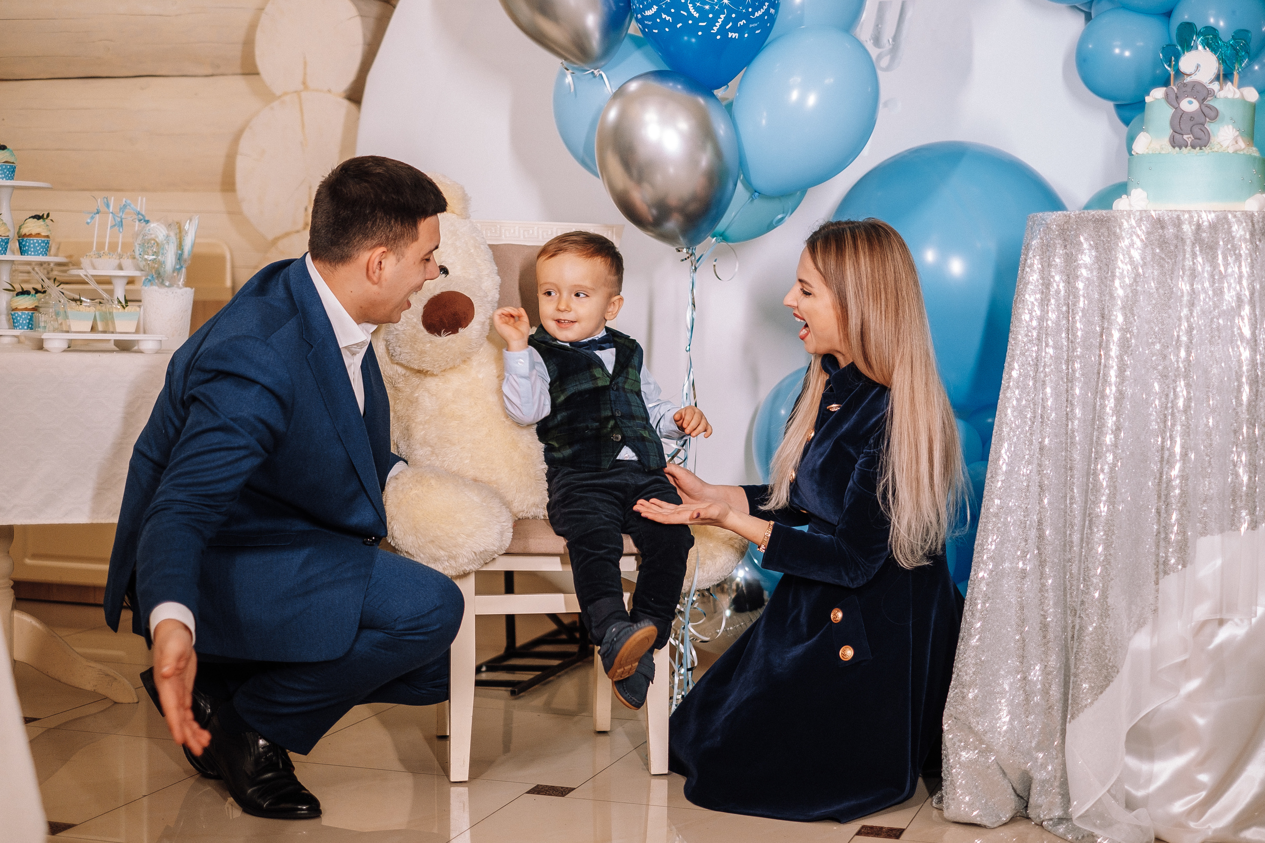 Версаль 30.11.2019. Ivan Skufinsky — wedding and family photographer in Vancouver