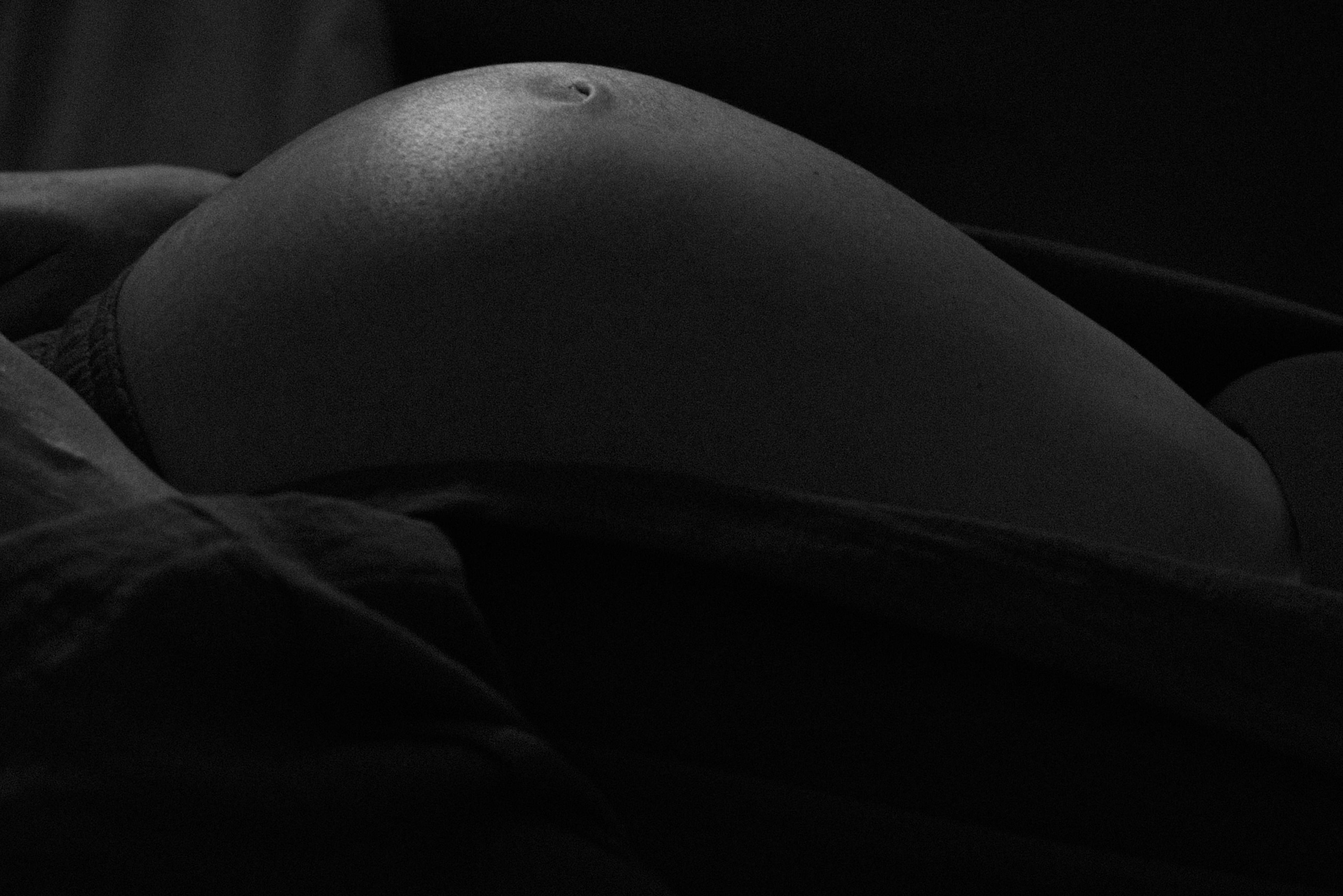 Pregnancy Home Story Vancouver. Ivan Skufinsky — wedding and family photographer in Vancouver