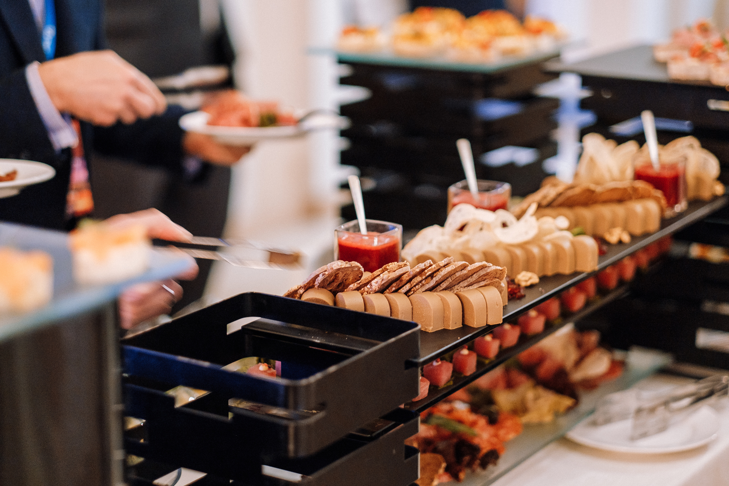 Deutsche Bank 10 years in Ukraine. Ivan Skufinsky — wedding and family photographer in Vancouver