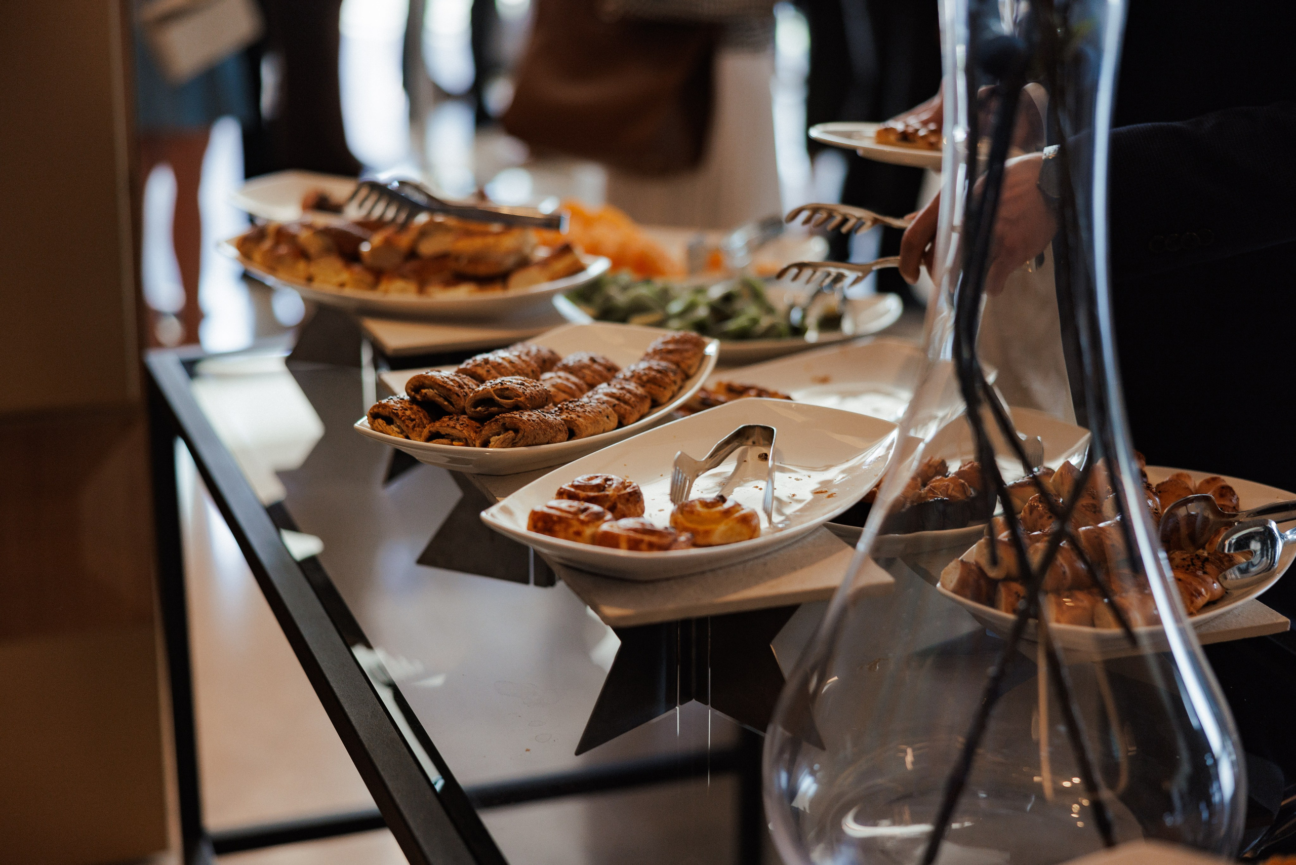 EXECUTIVE RETREAT Izmir Confidence Information Services. Ivan Skufinsky — wedding and family photographer in Vancouver