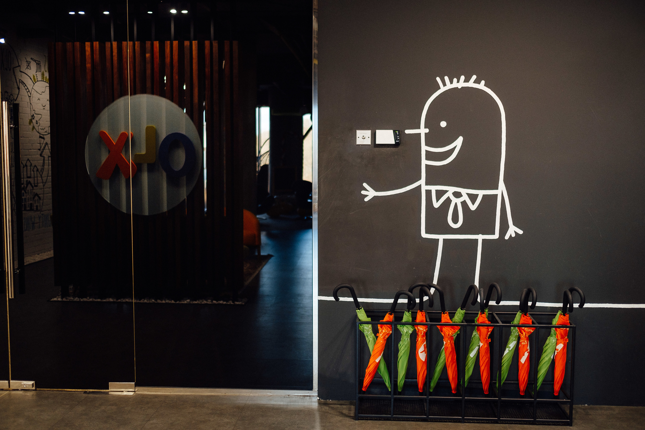 Фотоэкскурсия в компанию OLX. Ivan Skufinsky — wedding and family photographer in Vancouver