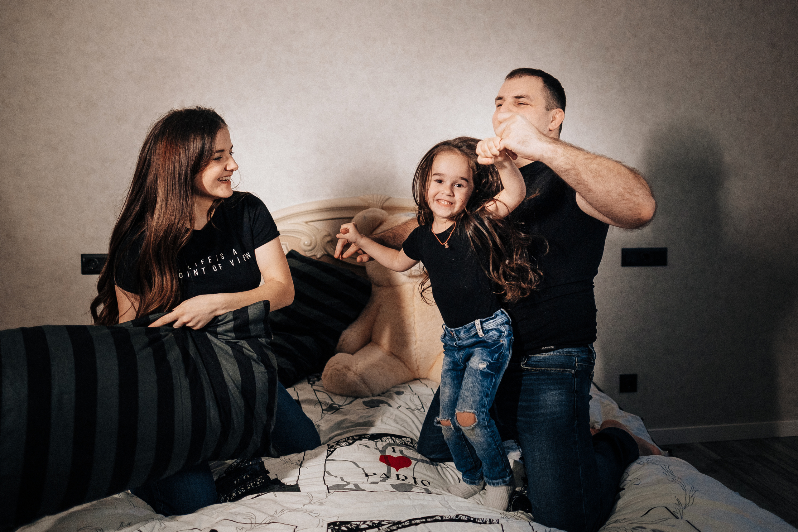 Марина+Андрей+Лиза+Животик. Ivan Skufinsky — wedding and family photographer in Vancouver