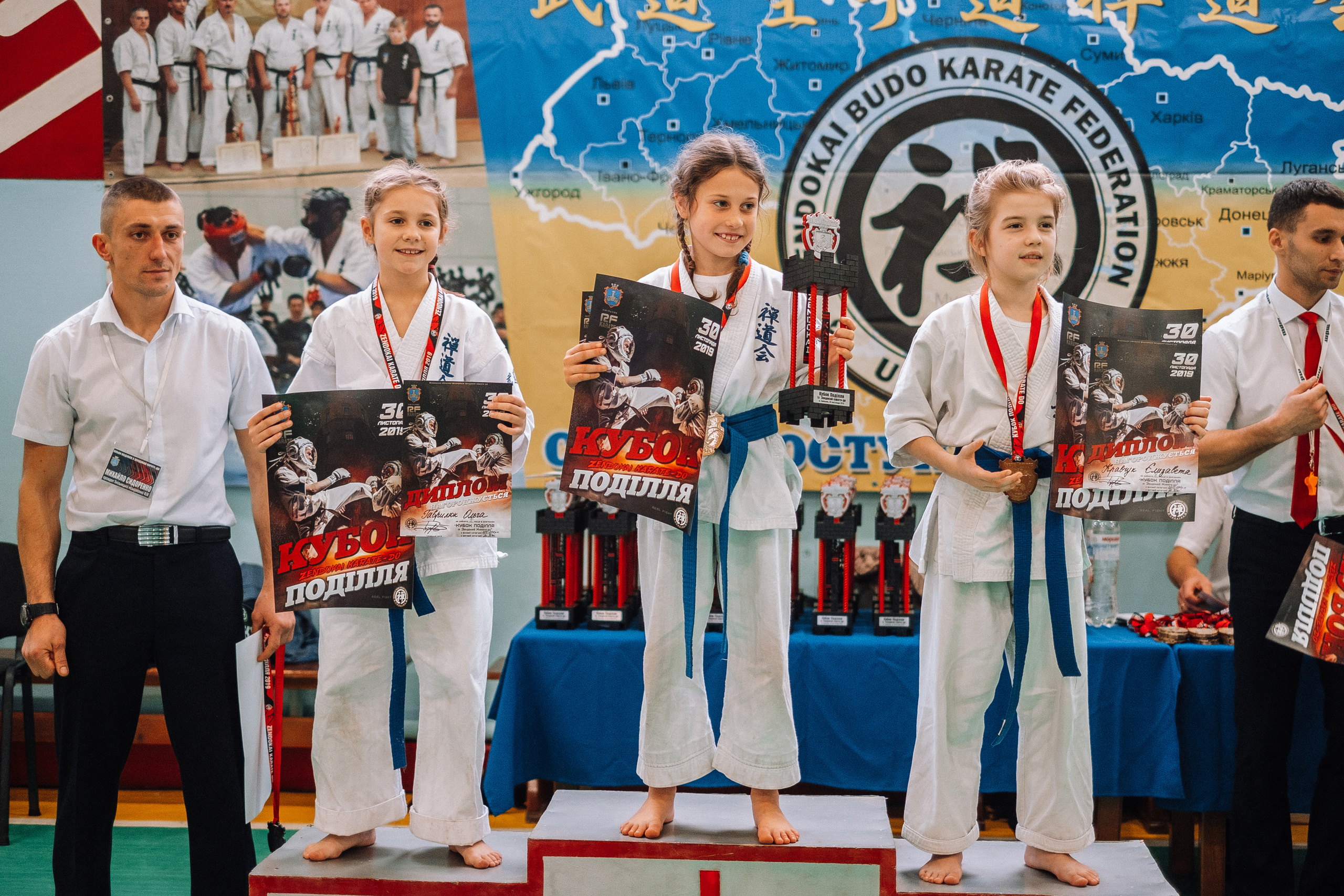 Karate-DO 30.11.2019 in-Khmelnik. Ivan Skufinsky — wedding and family photographer in Vancouver