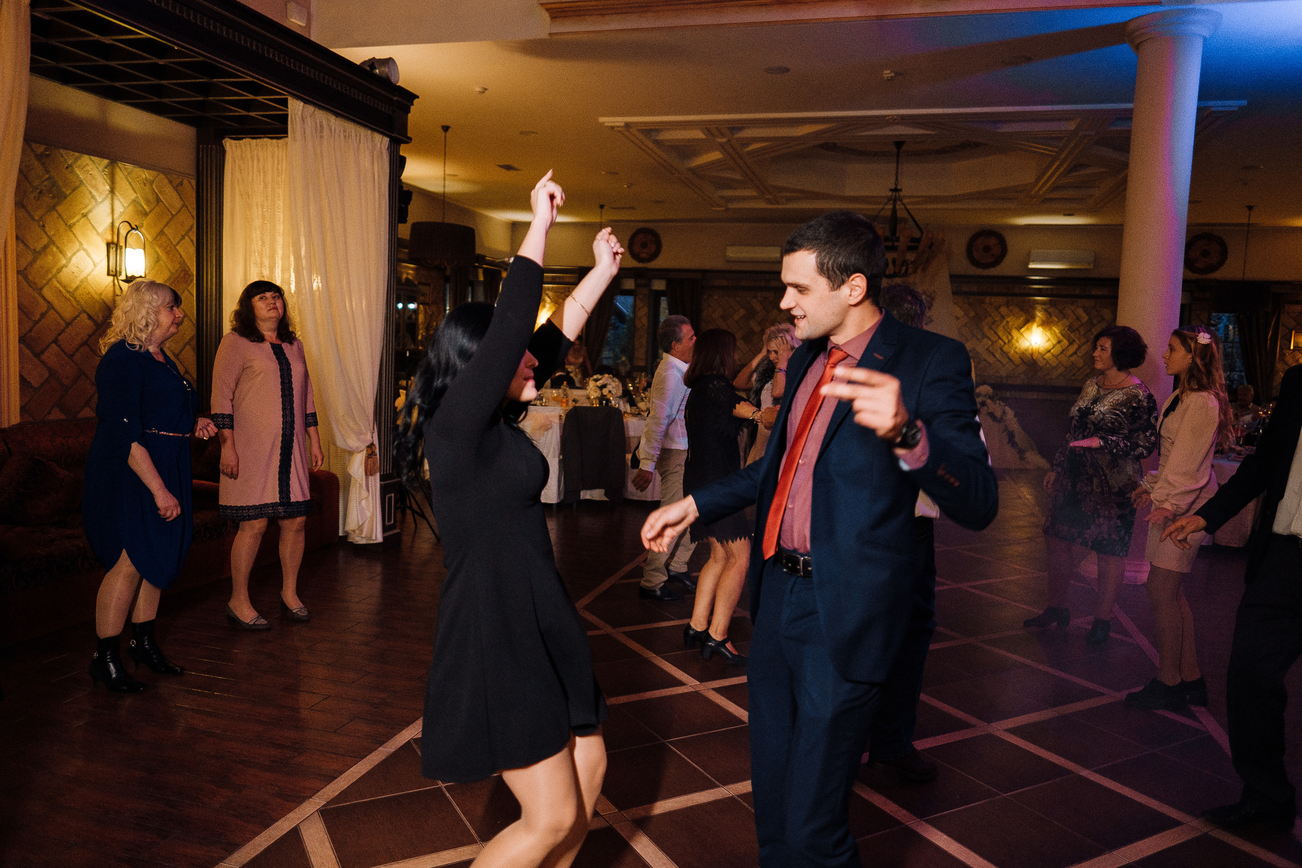 2019 19.10 WeddingStory Евгений+Юлия. Ivan Skufinsky — wedding and family photographer in Vancouver